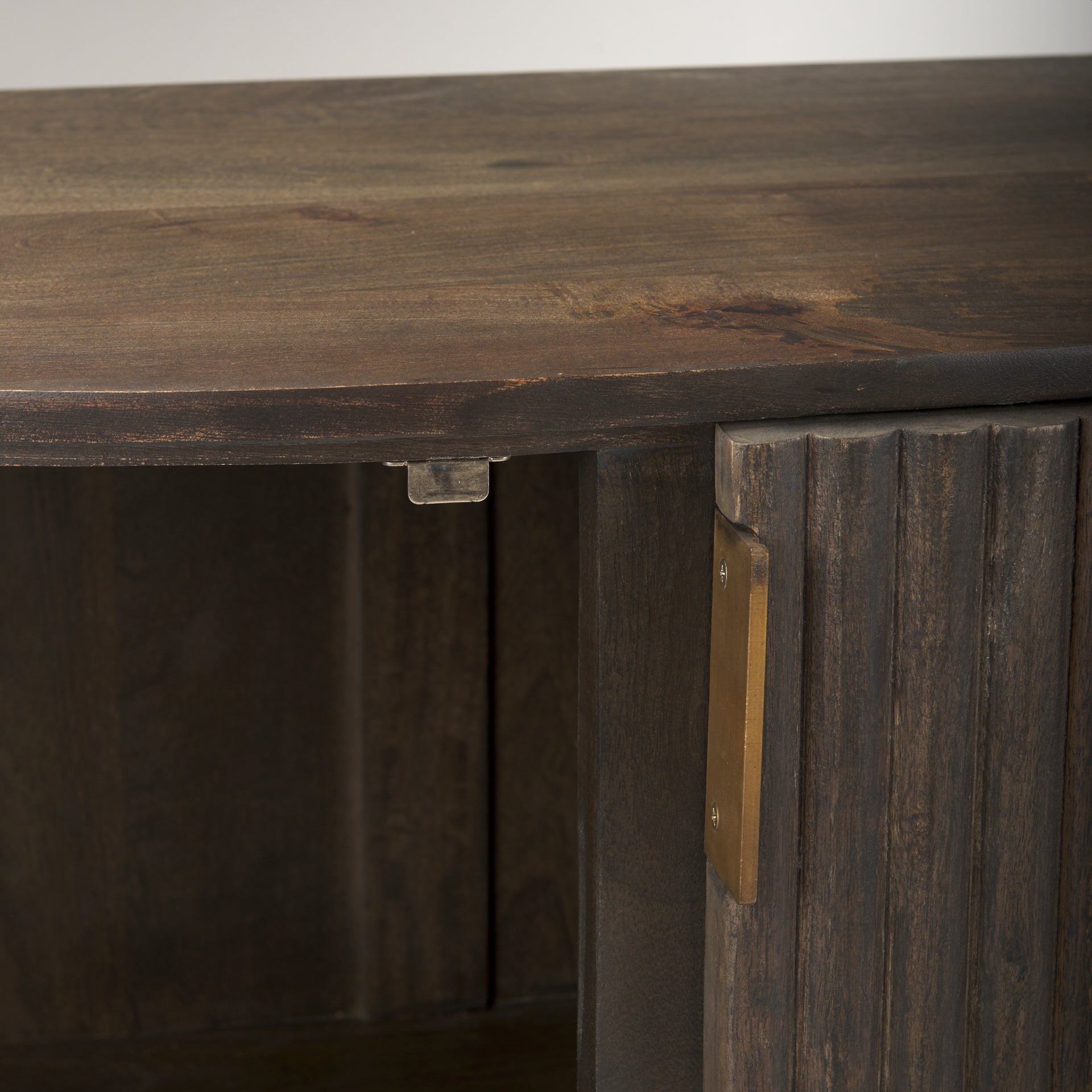 Terra 2-Door Cabinet