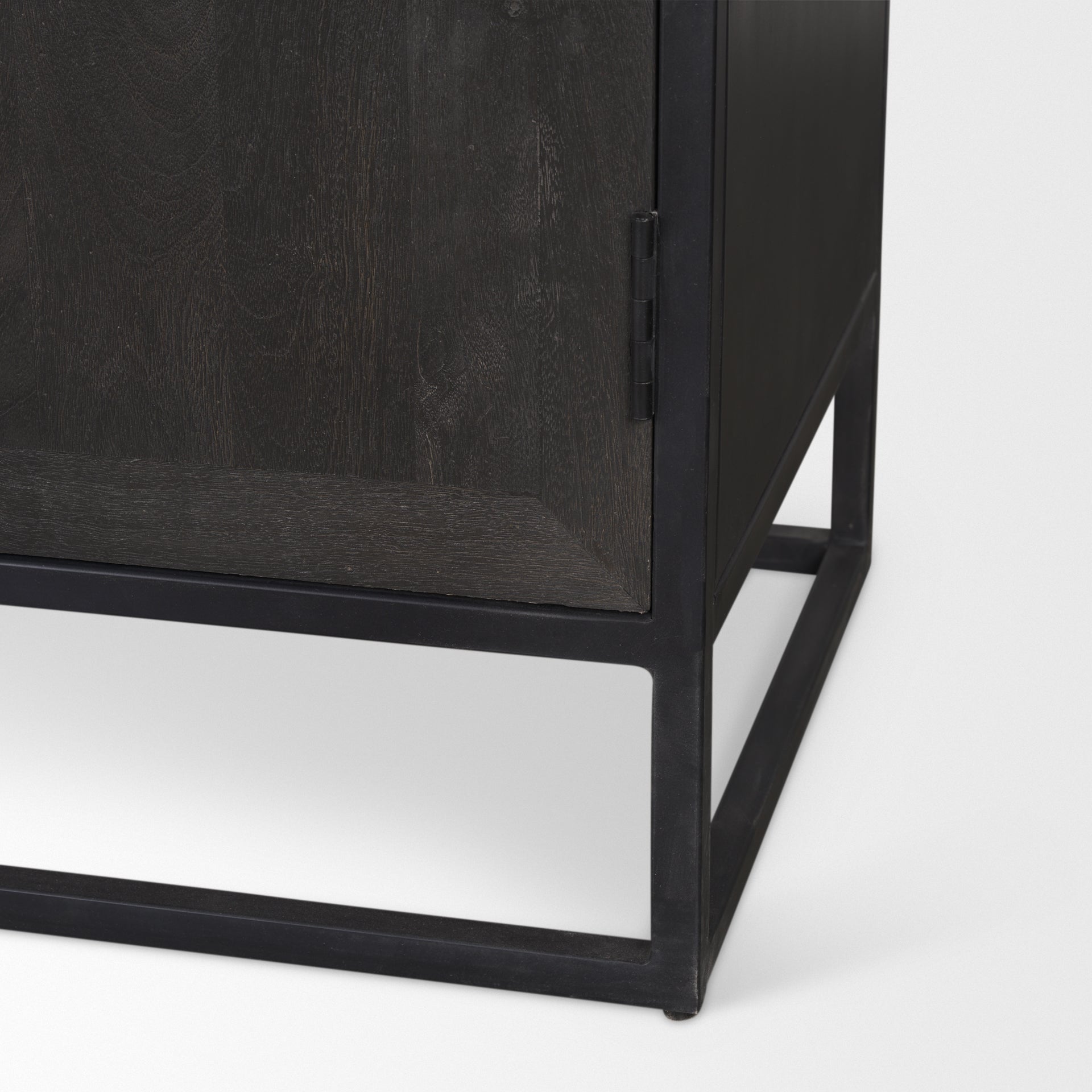 Santino Cabinet