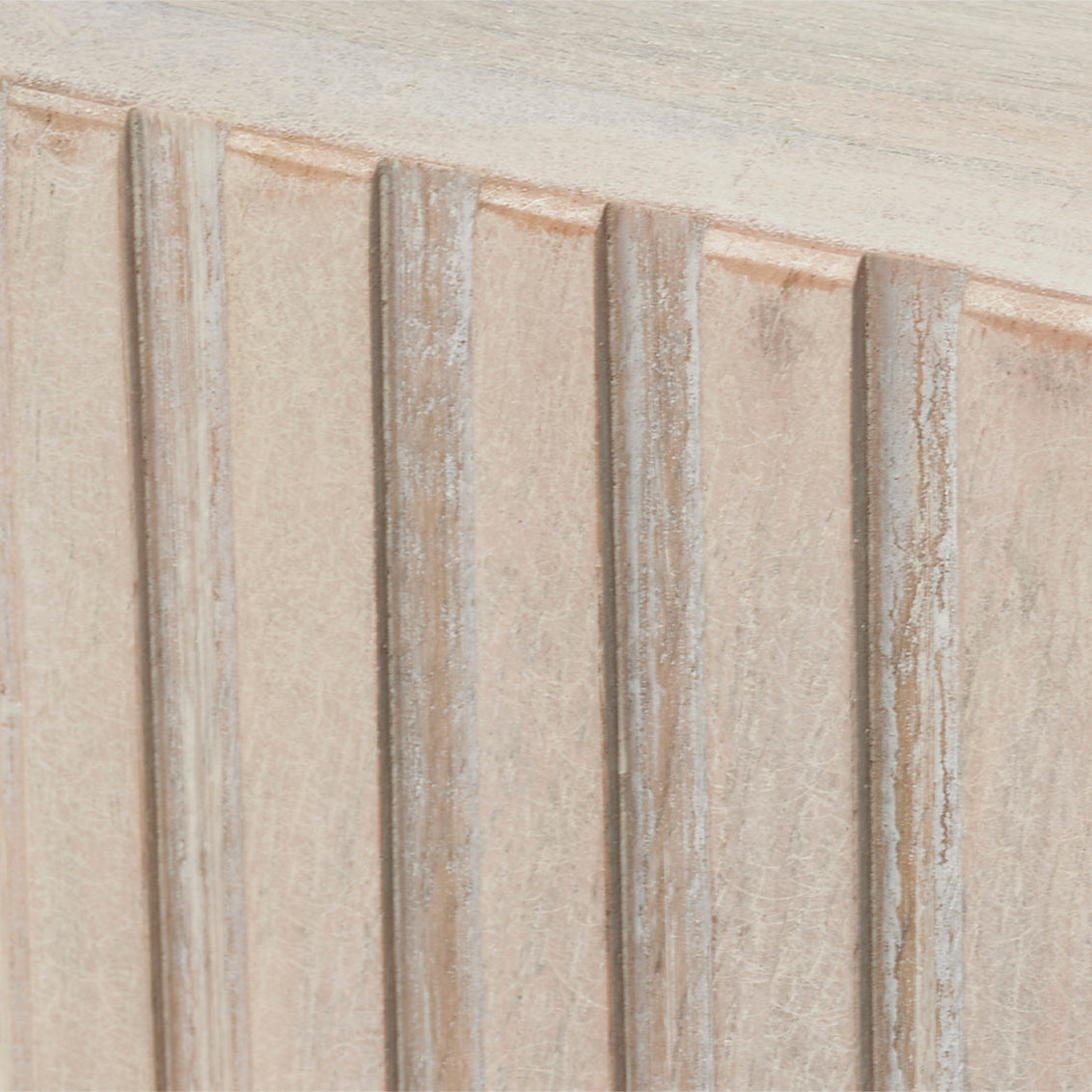 Romeo Square Table