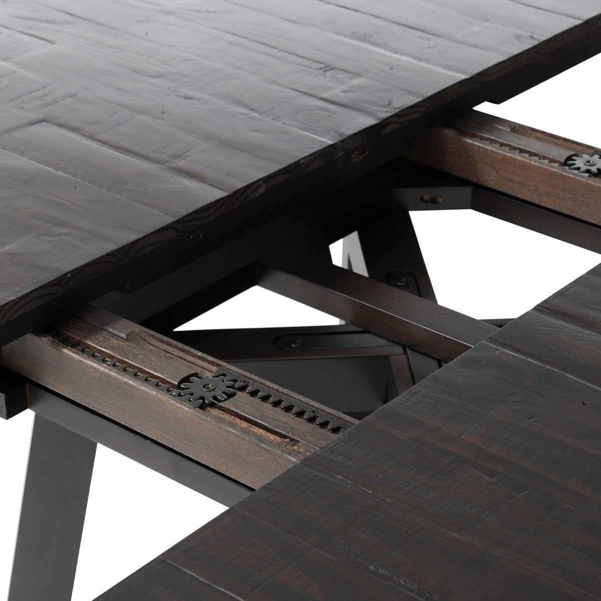 Kayden Round Ext Dining Table