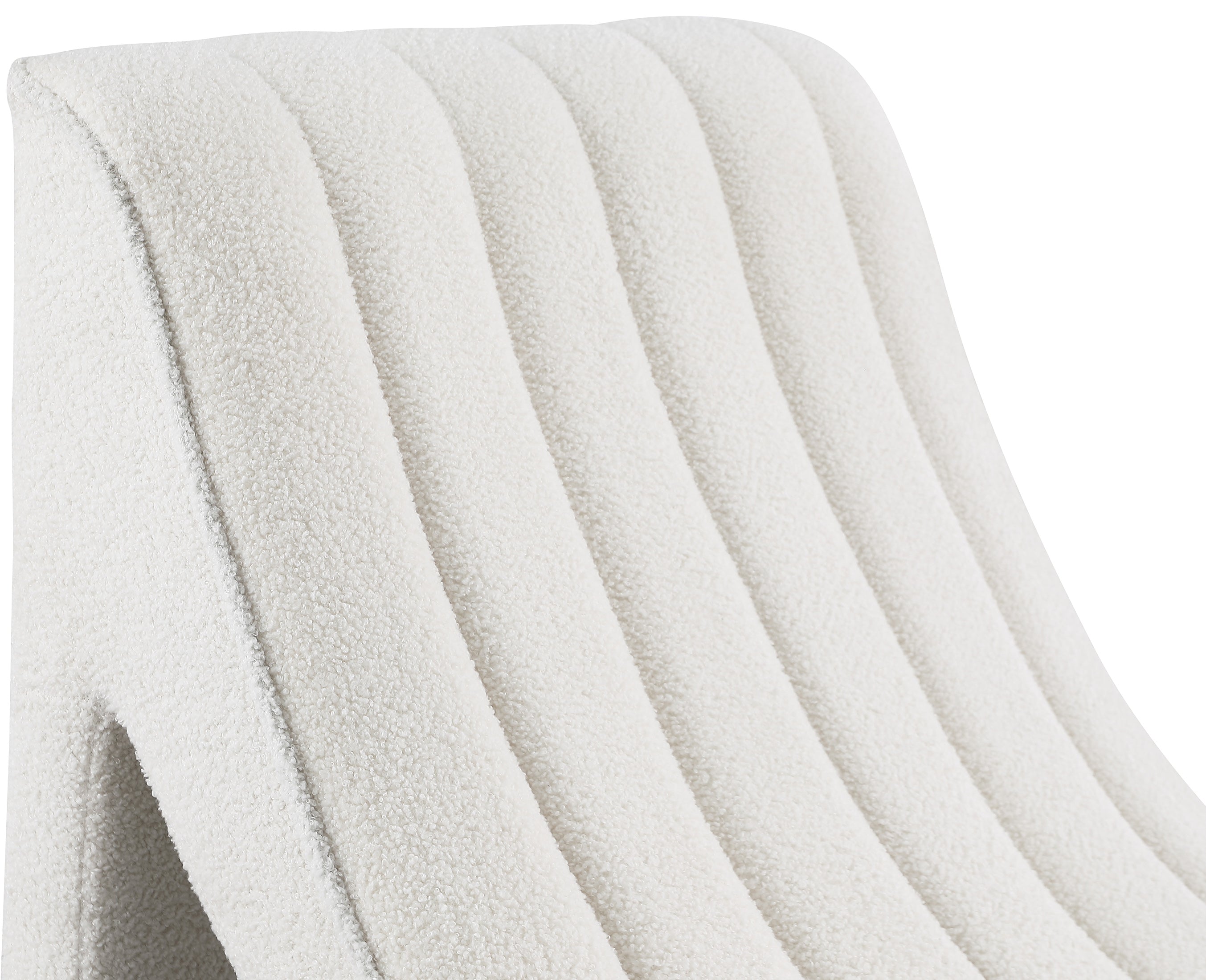 Orin Teddy Chaise Lounge