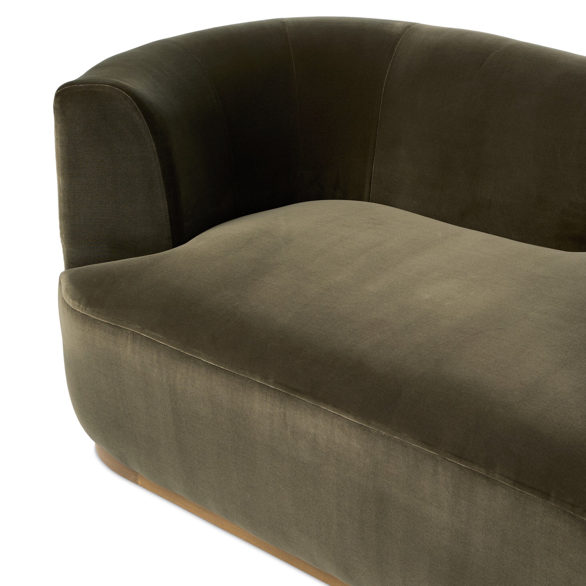 Dahlia Chaise-StyleMeGHD