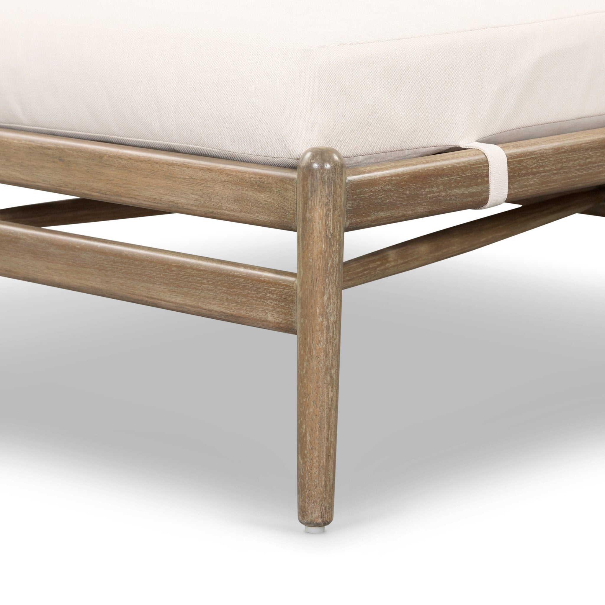 Urban Outdoor Chaise