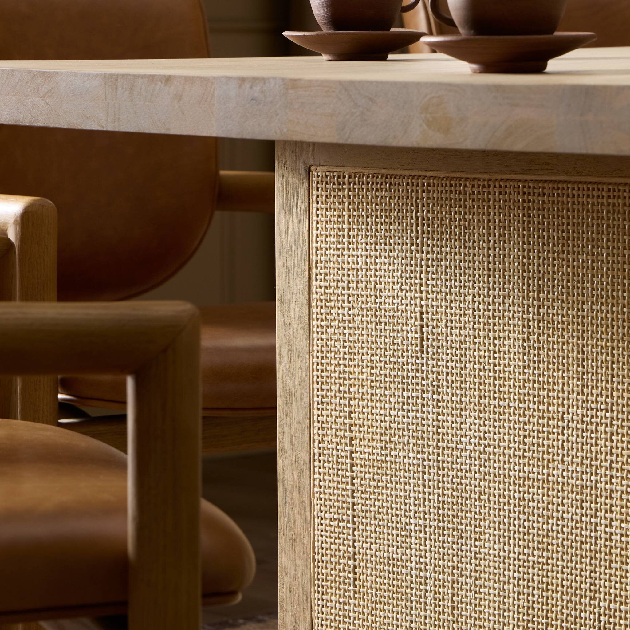 woven dining table details