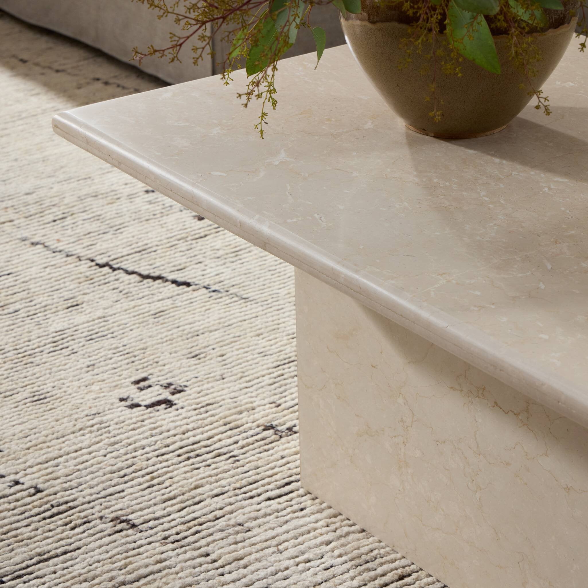 Tadeo Coffee Table