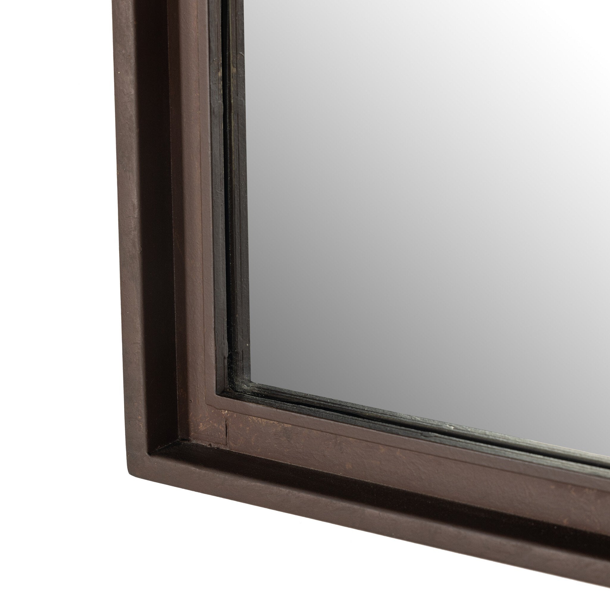 Emilia Mirror