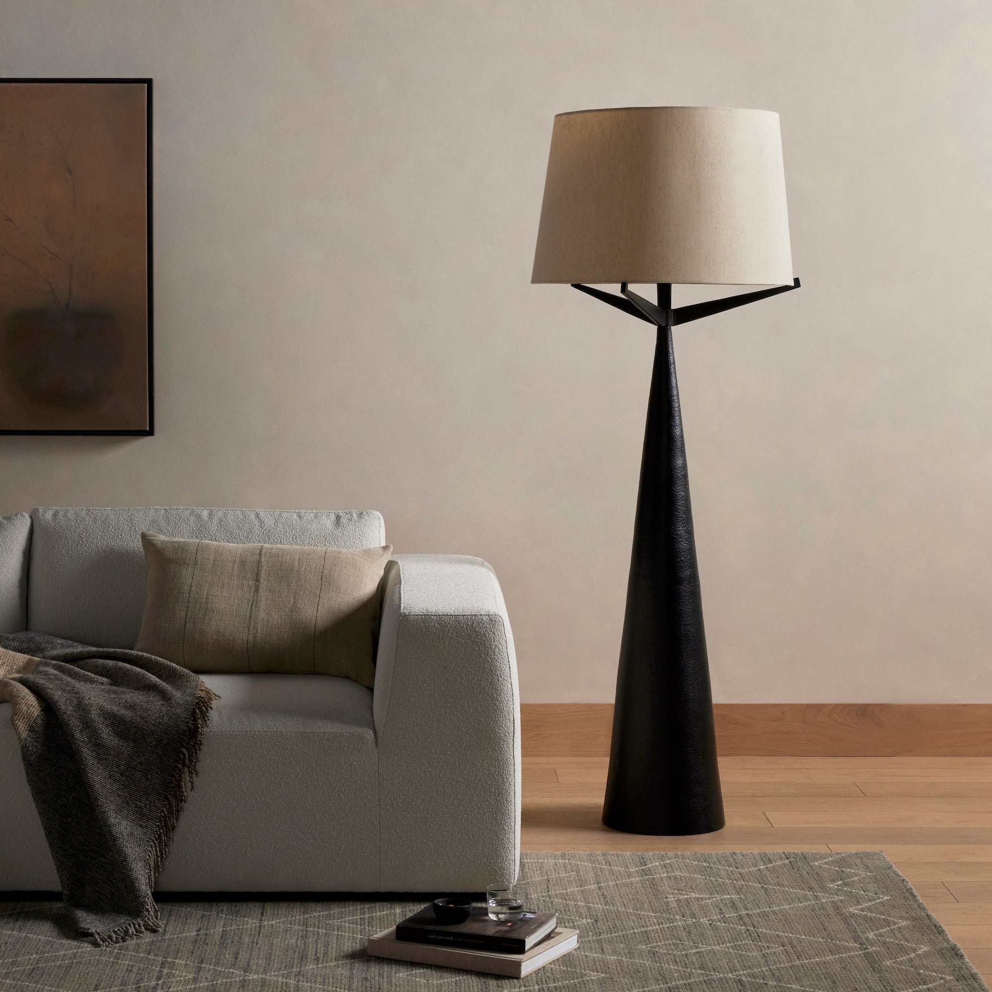 Iris Black Floor Lamp