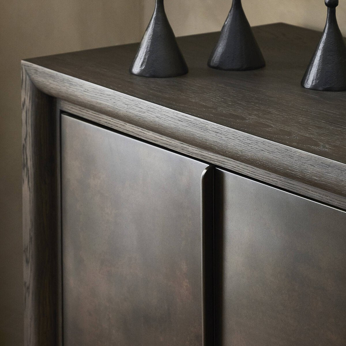 Elanor 6 Door Sideboard