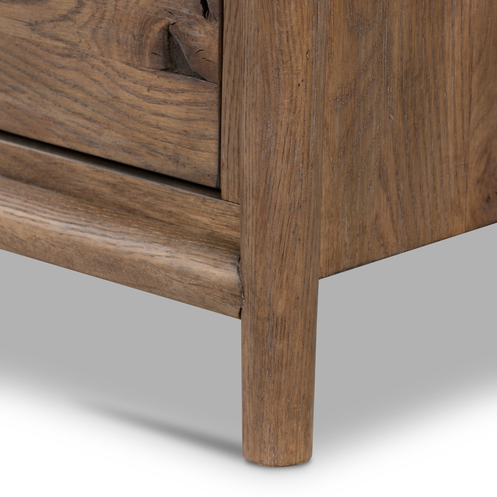 Arizona 9 Drawer Dresser