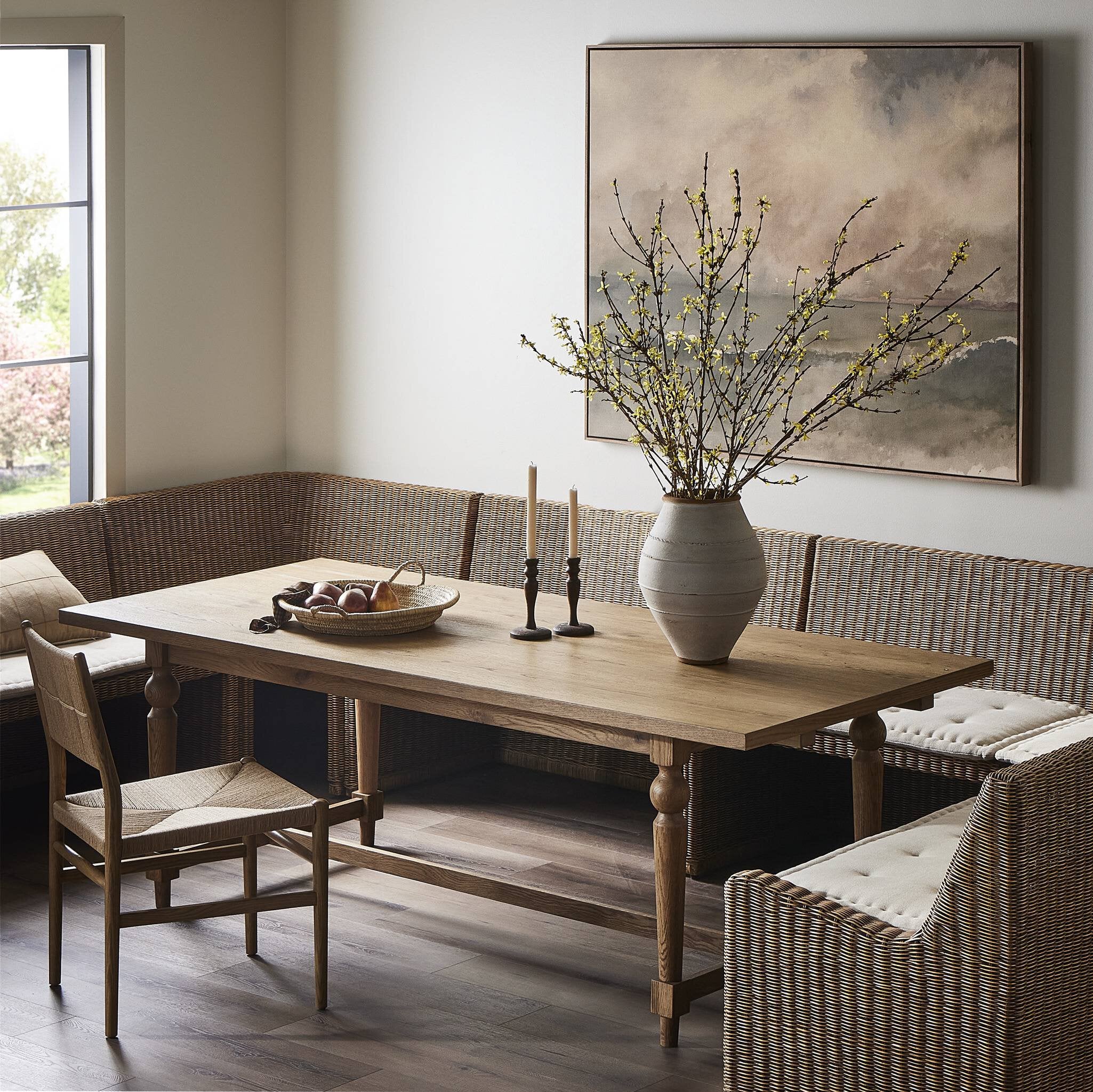 Desha Dining Table