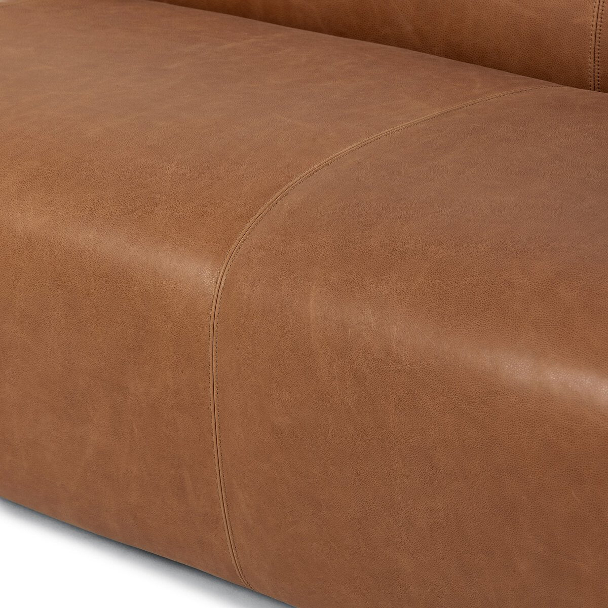 Della Sofa