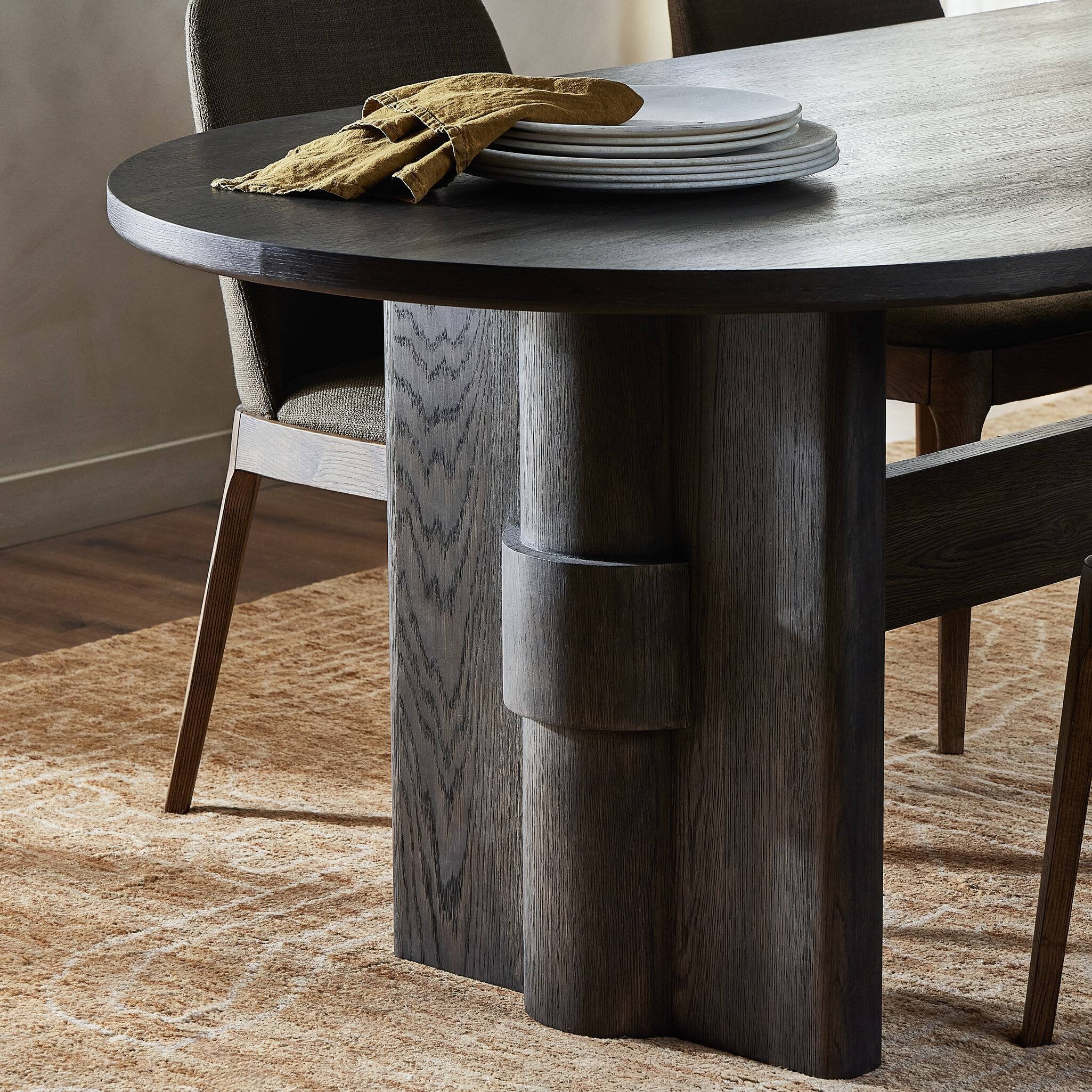 Heritage Oval Dining Table