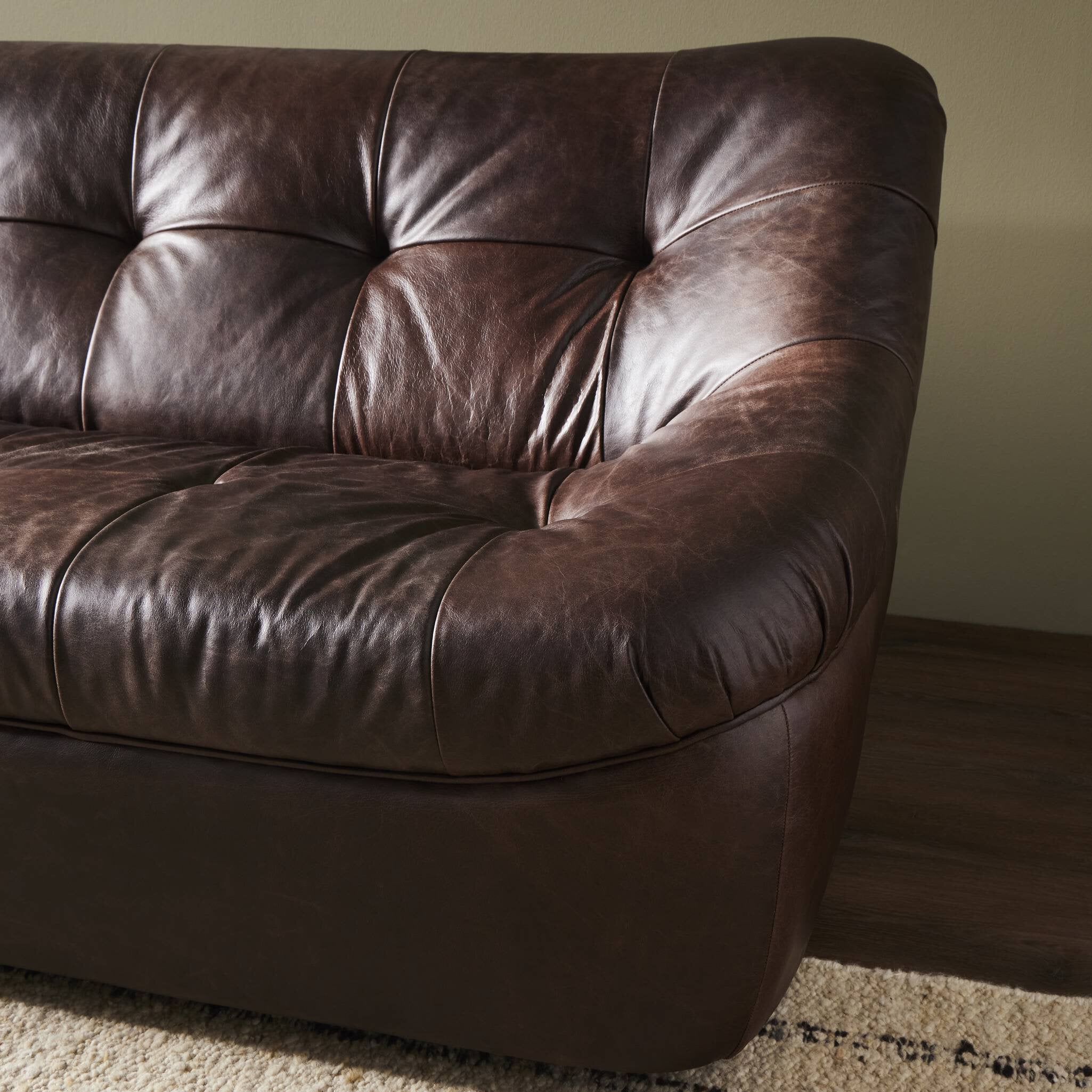 Benny Sofa