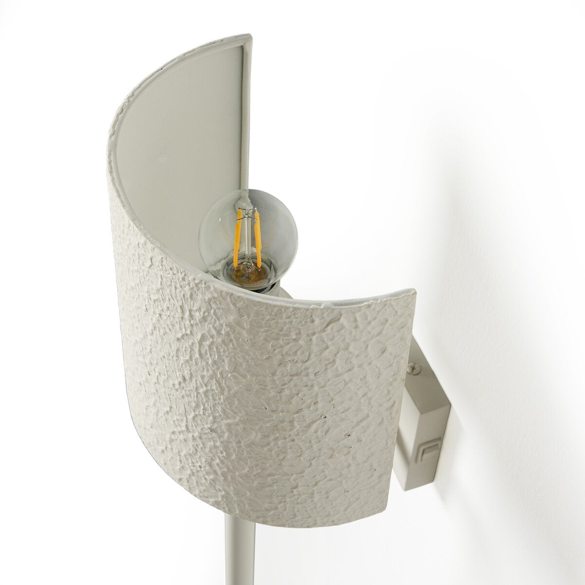 Rowie Sconce