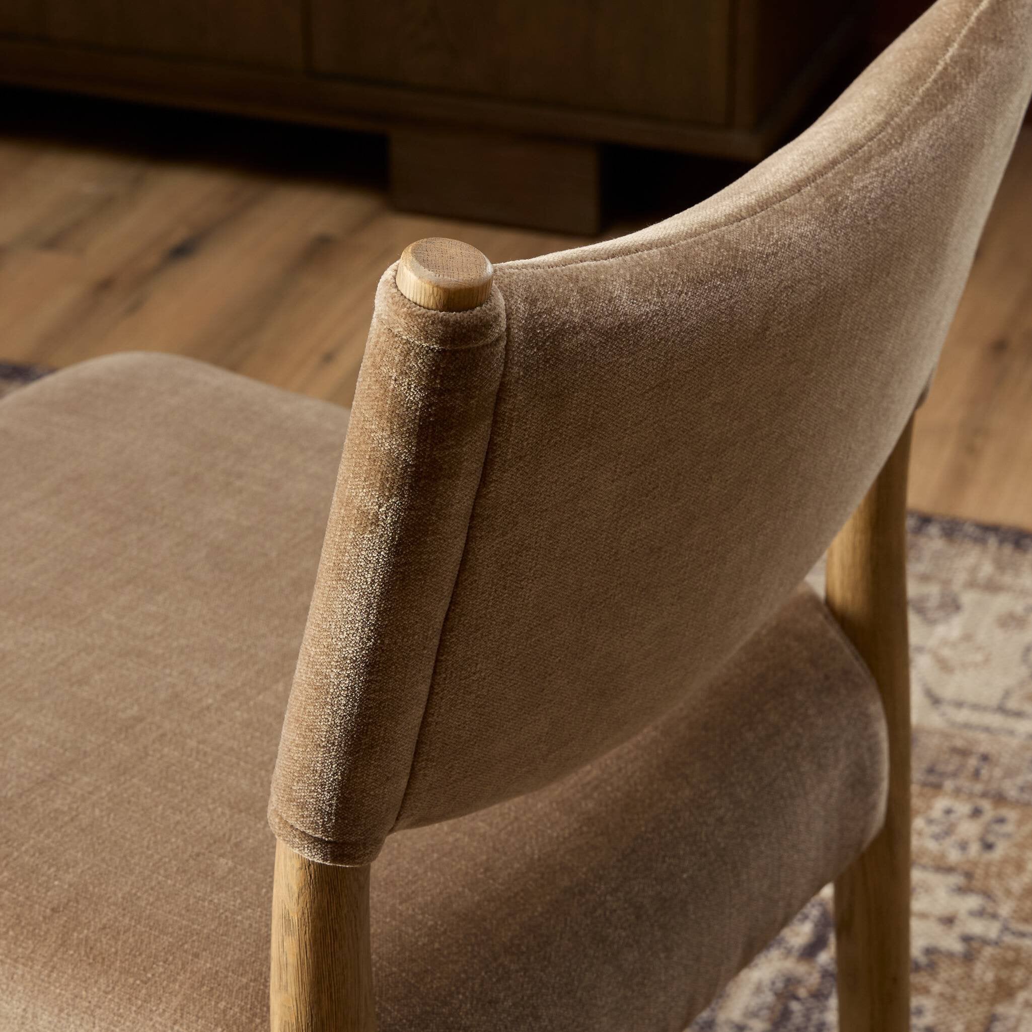 Jaya Counter Stool