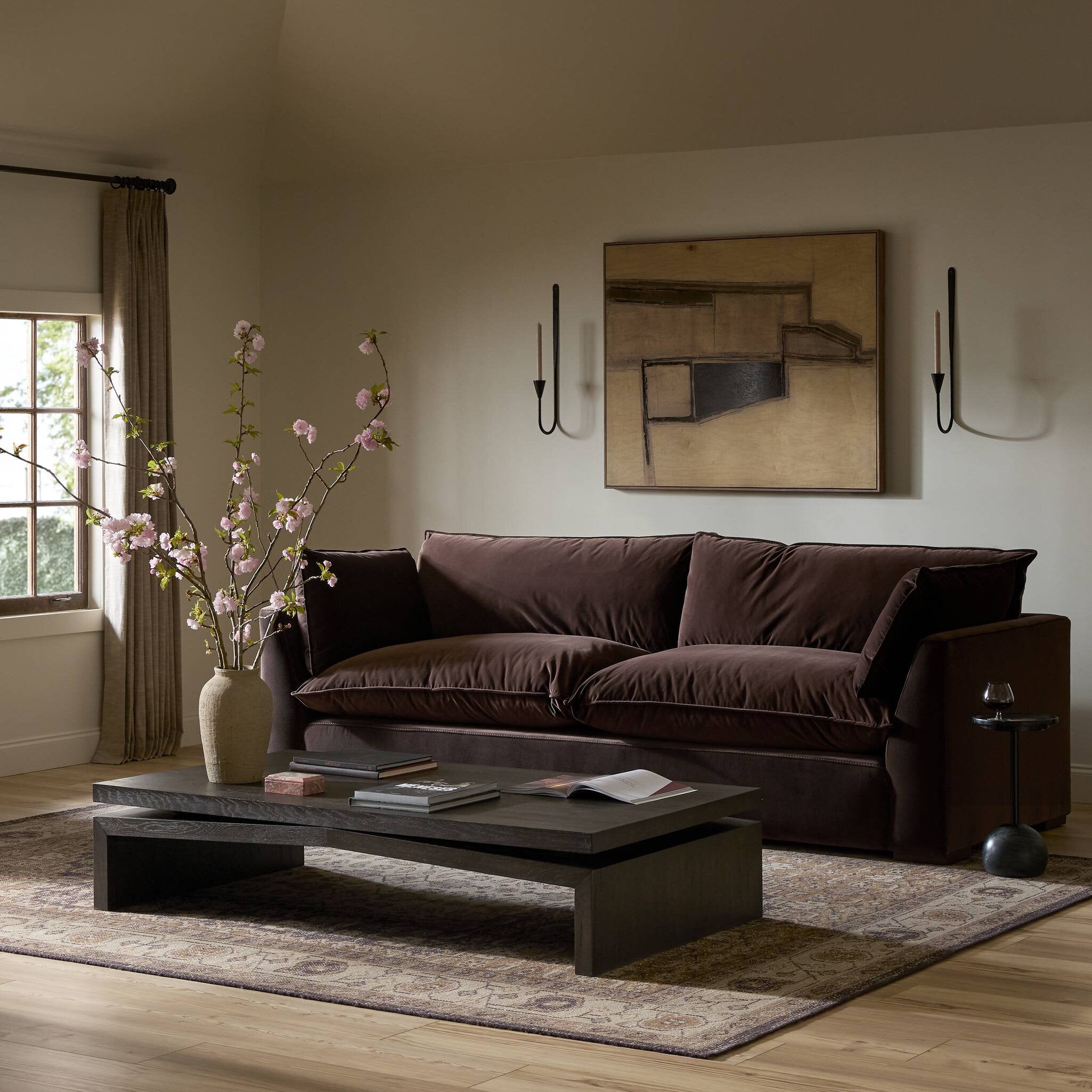 Iris Sofa