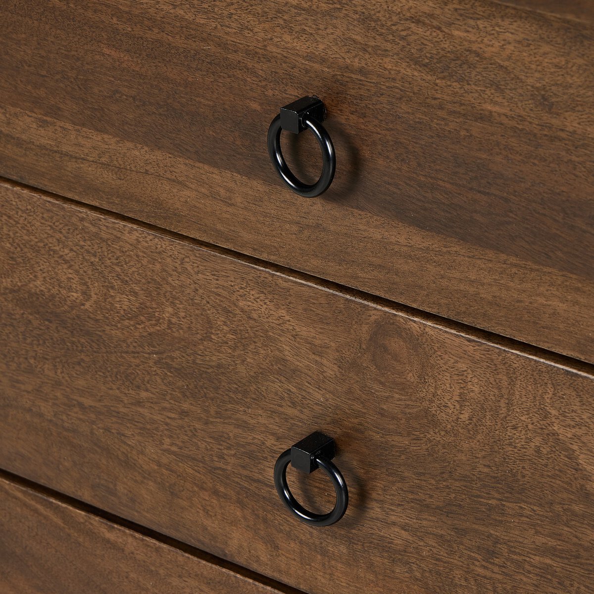 Hale Chest