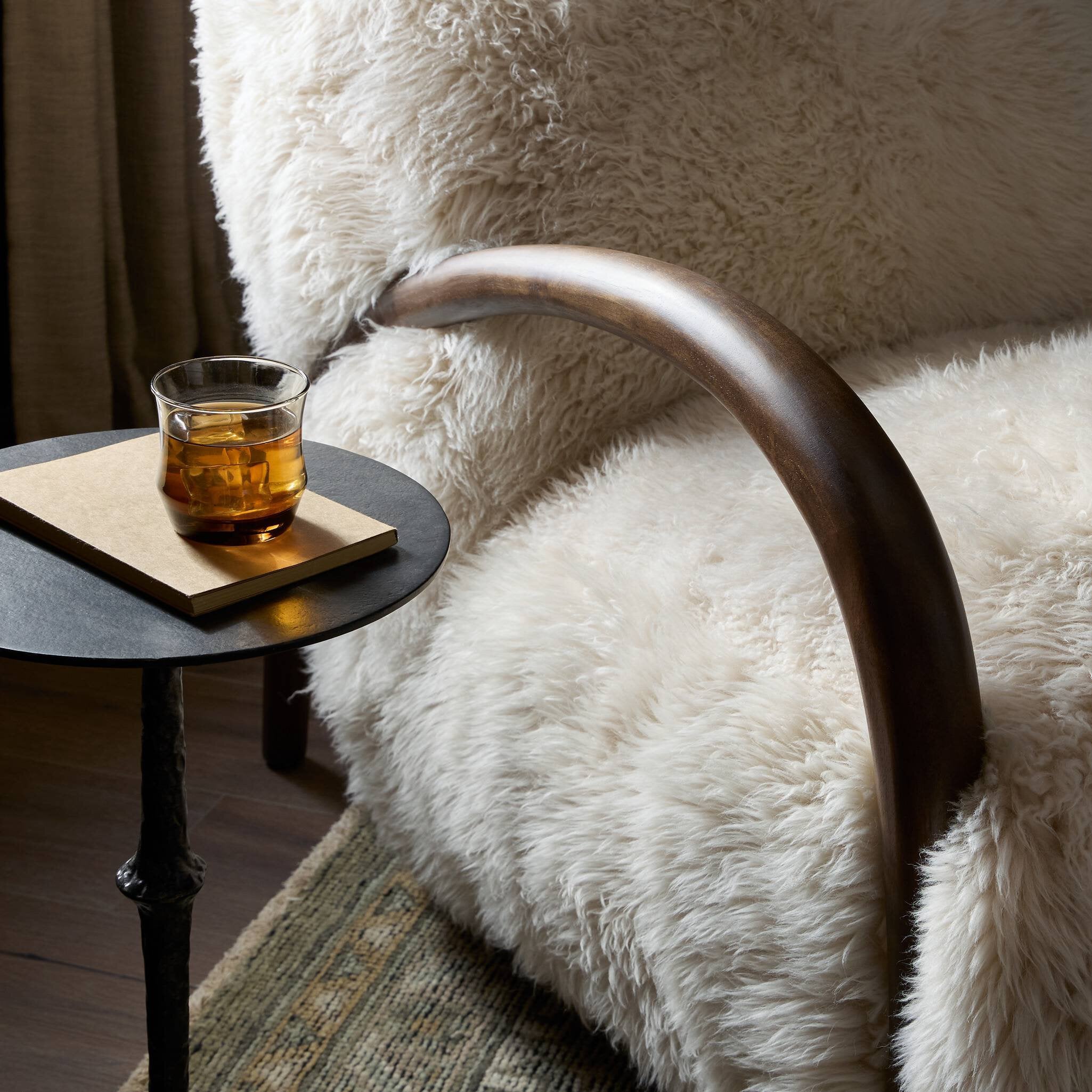 Zandra Chair