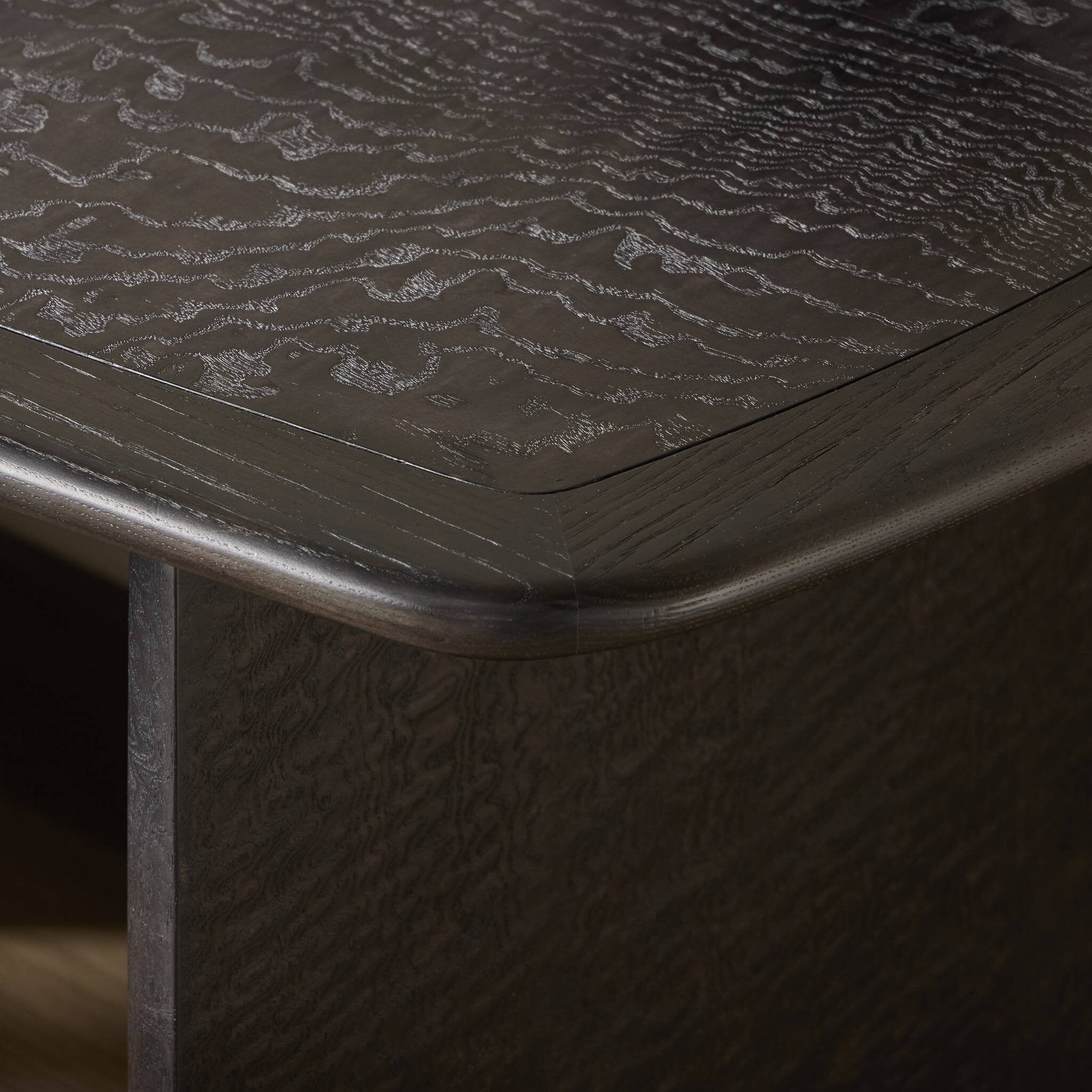Hero Desk - StyleMeGHD - Desks