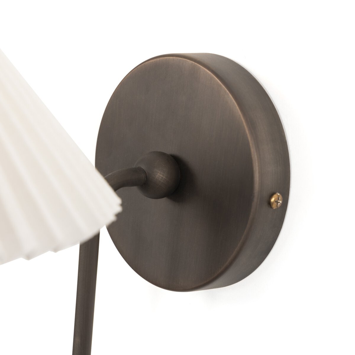 Maila Sconce