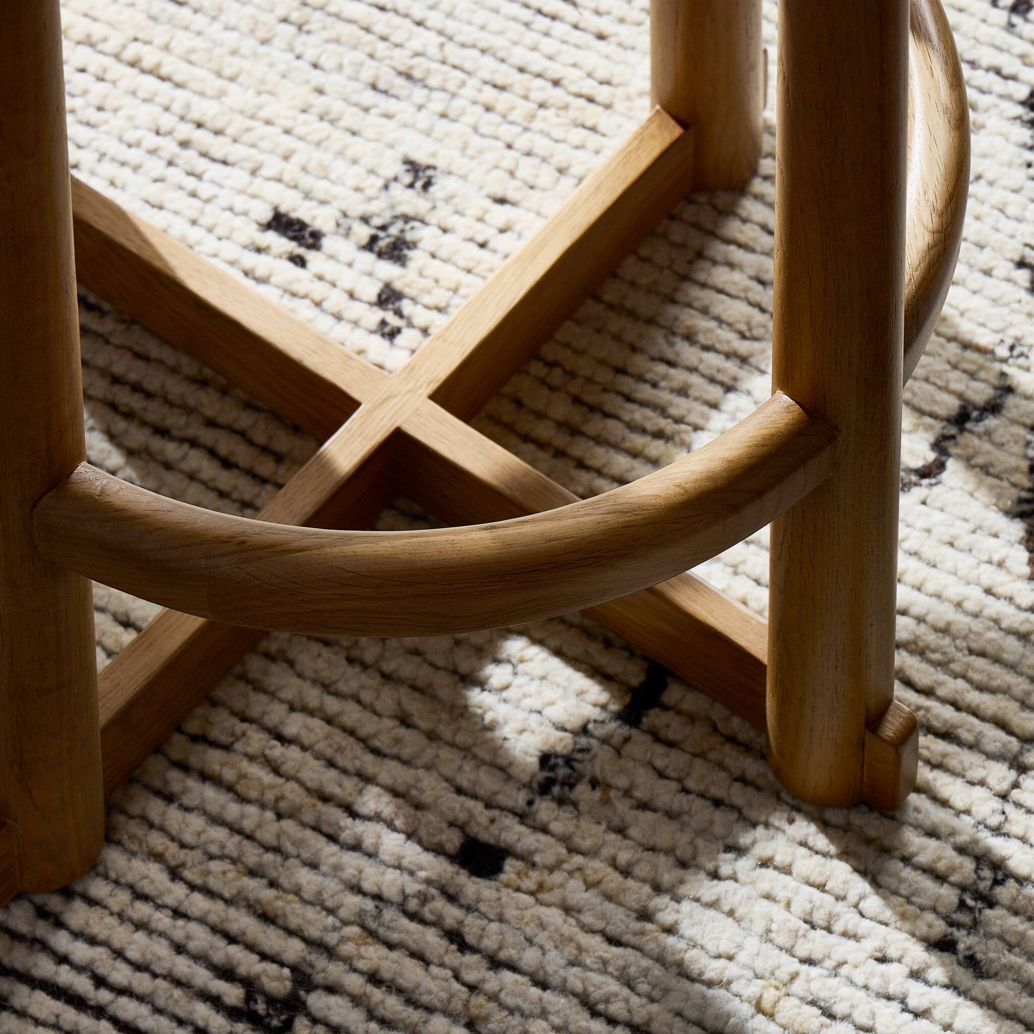 Sudan Swivel Stool