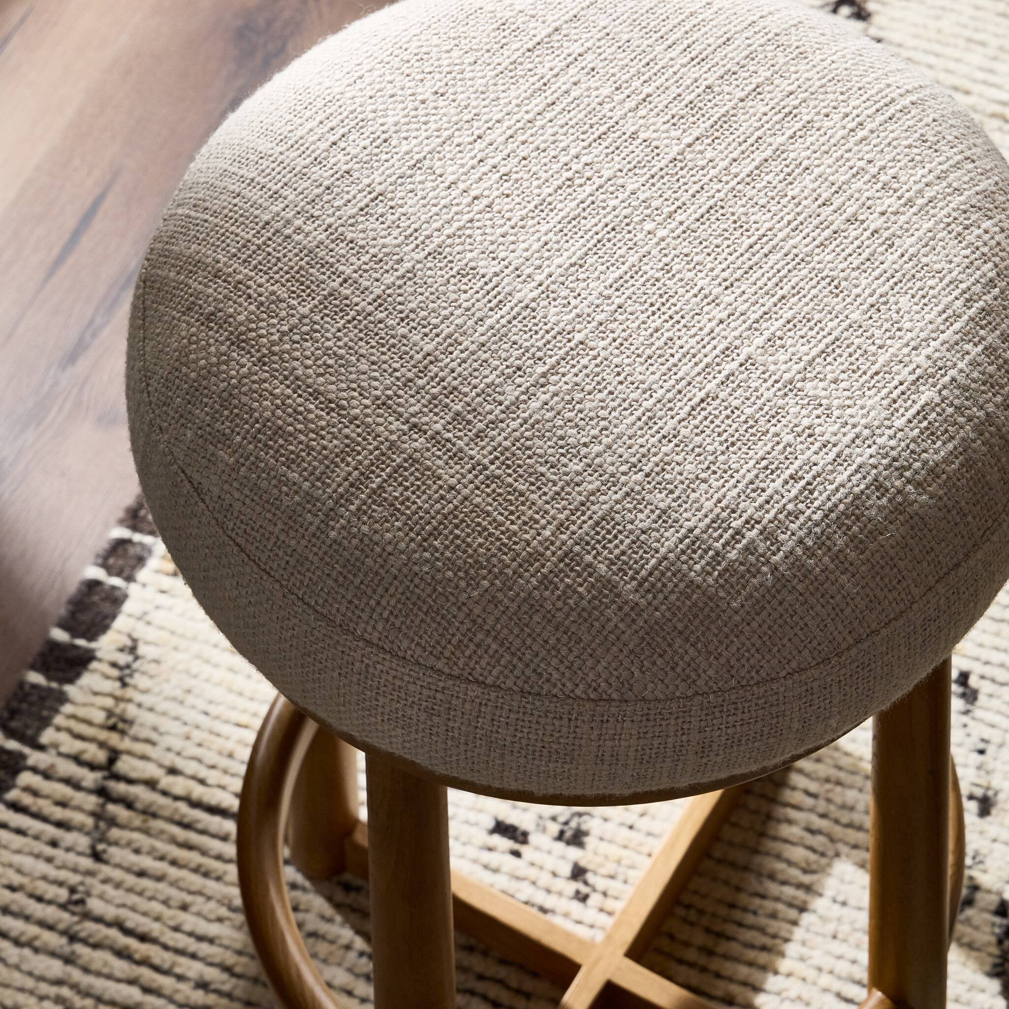 Sudan Swivel Stool