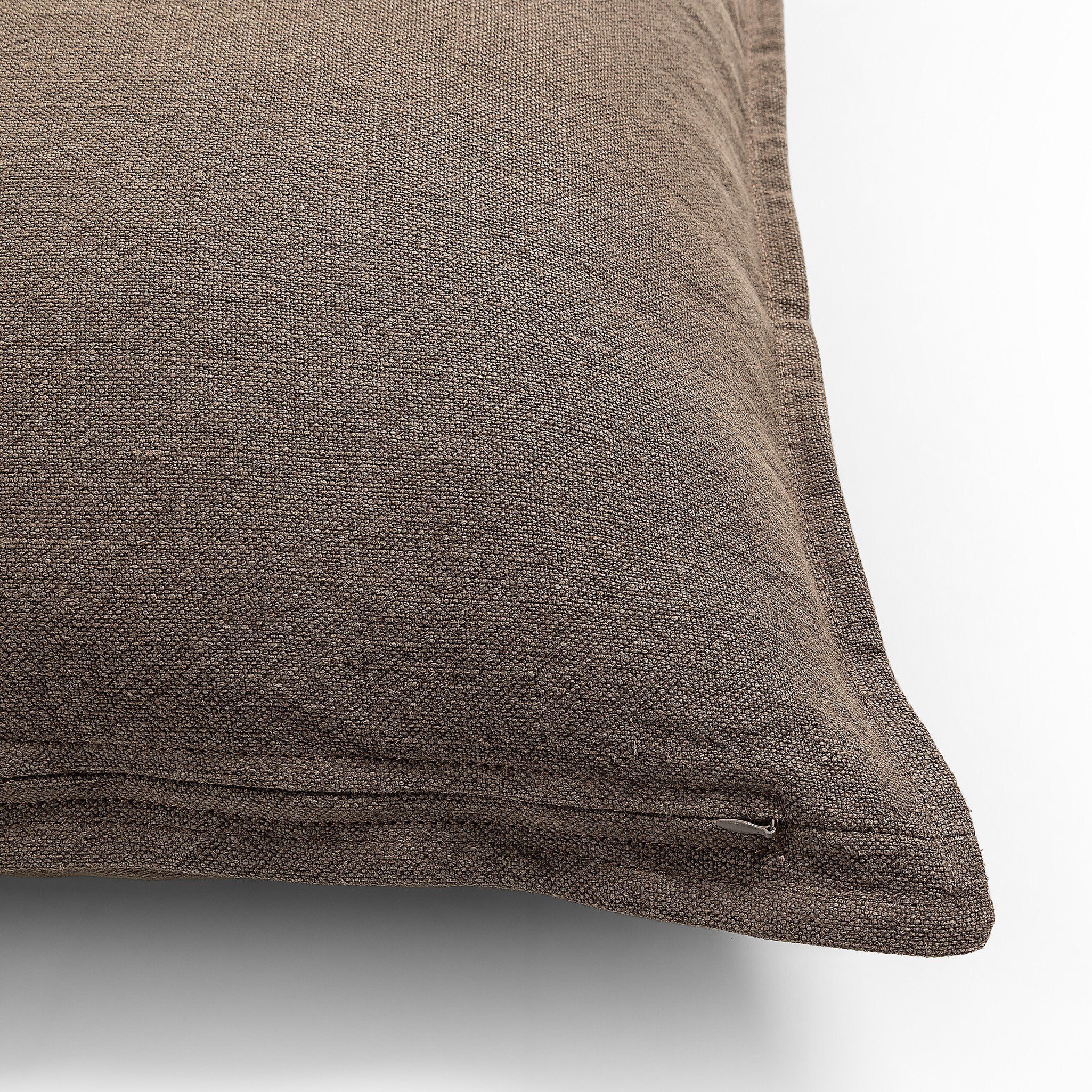 Brenda Pillow-StyleMeGHD