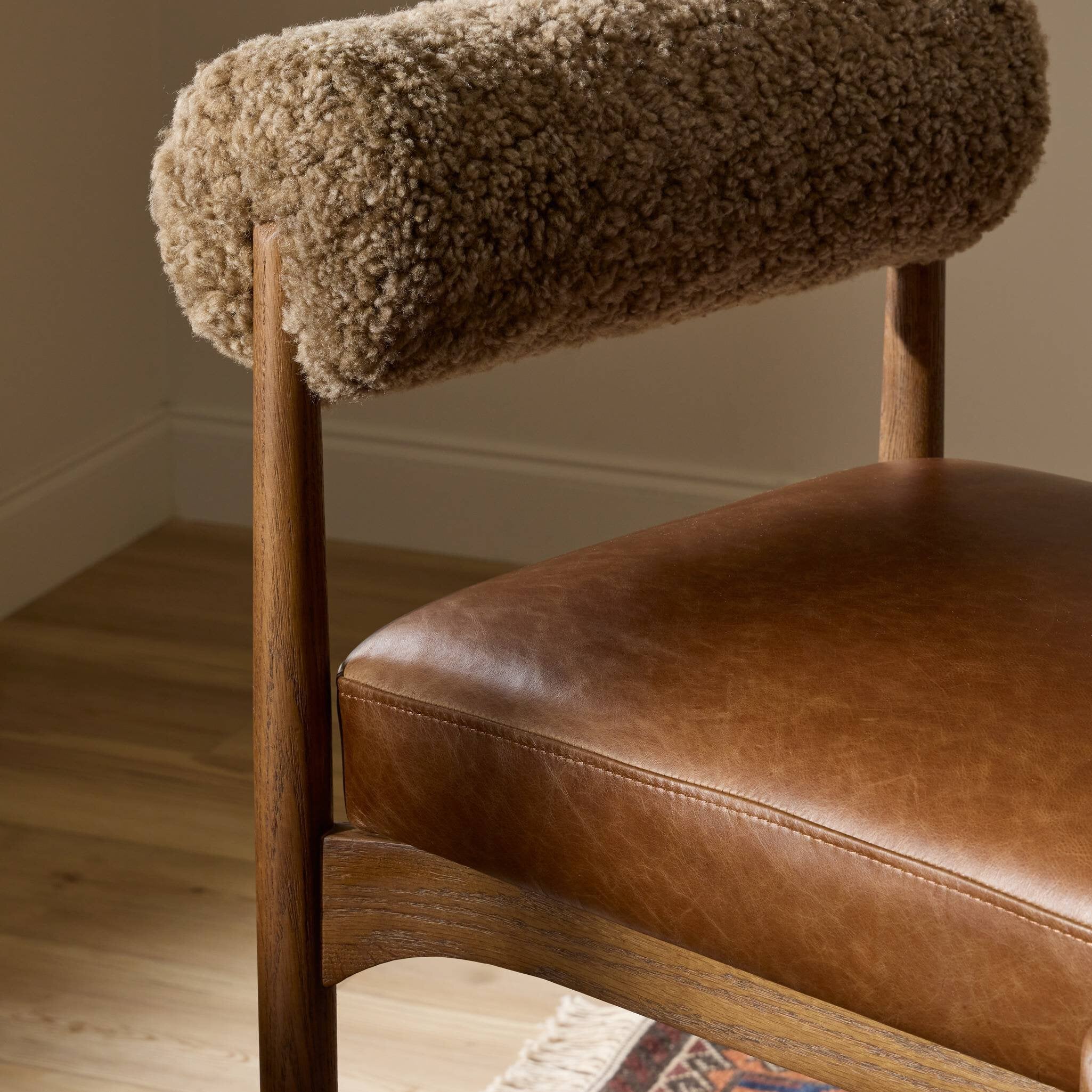 Jazelle Stool