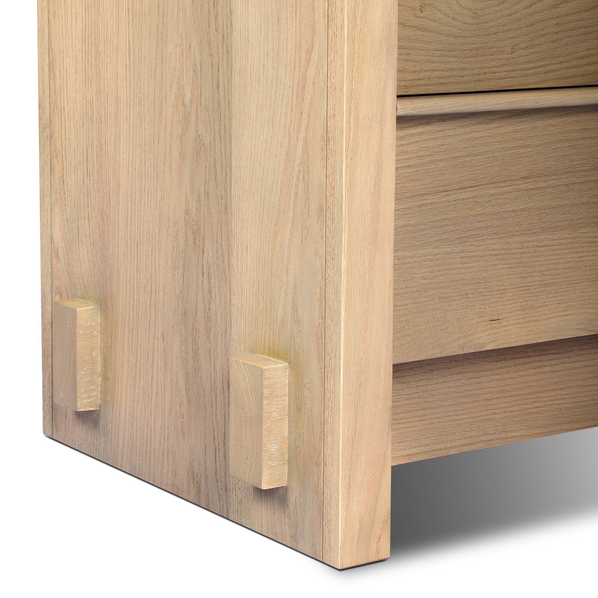 Arianna Nightstand