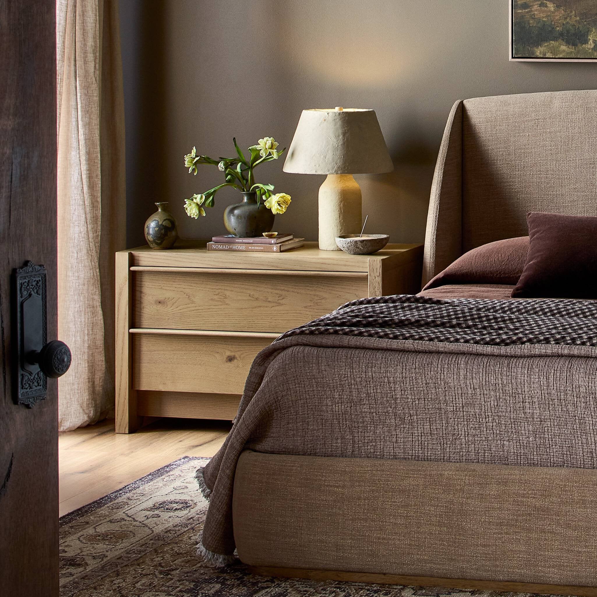 Arianna Nightstand