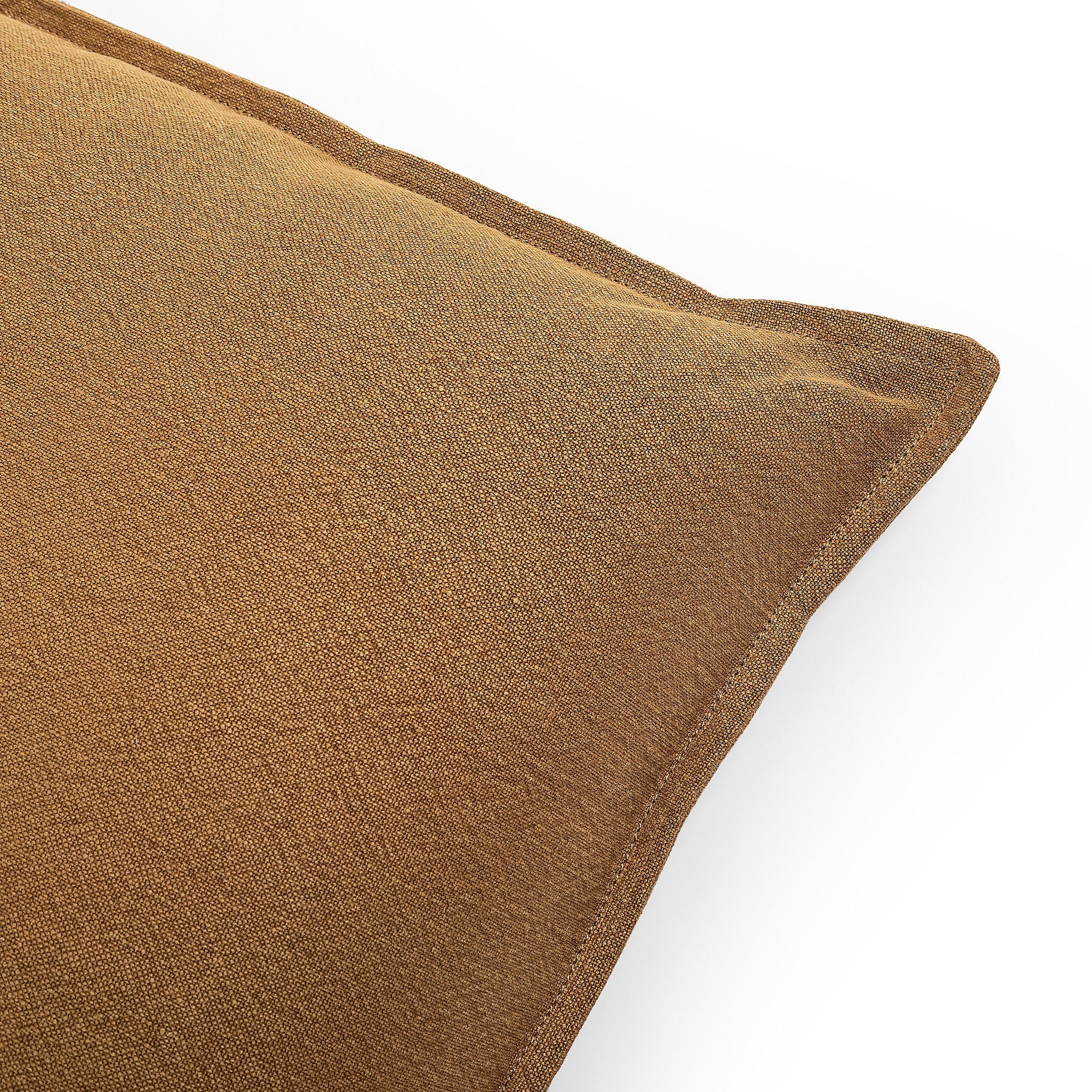 Brenda Pillow-StyleMeGHD