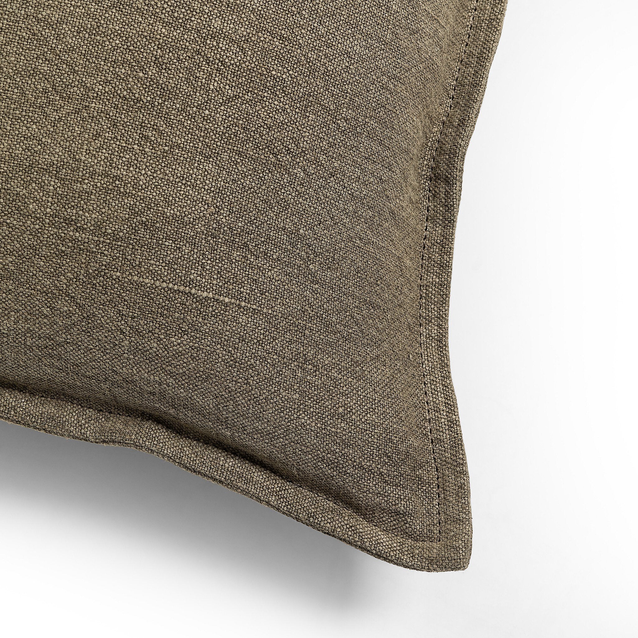 Brenda Pillow-StyleMeGHD