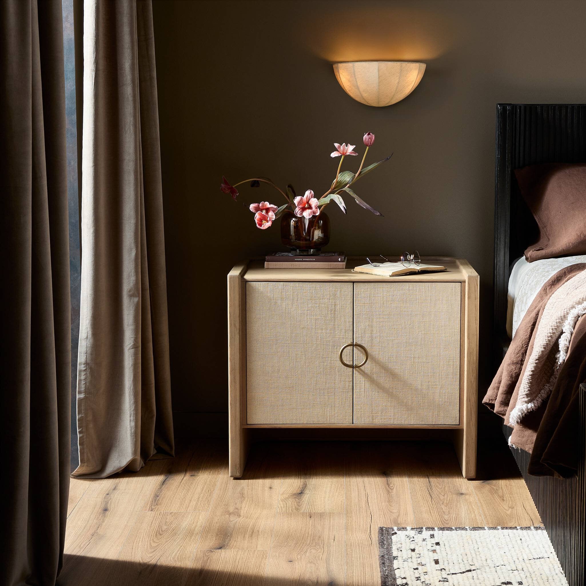 Sofia Nightstand