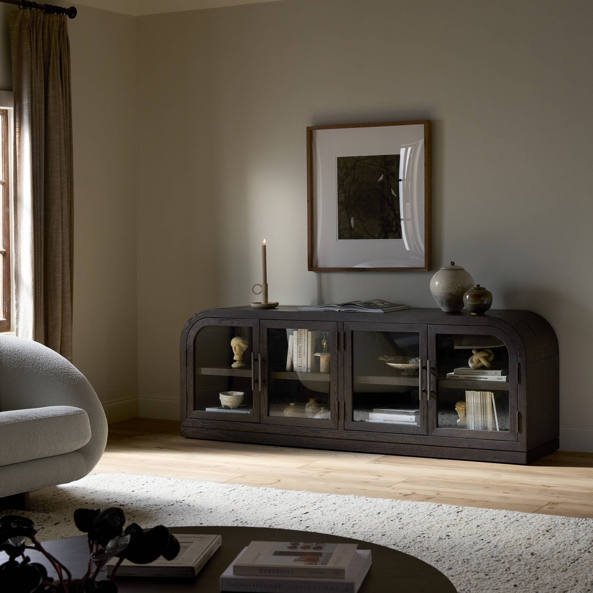 Holden Media Console