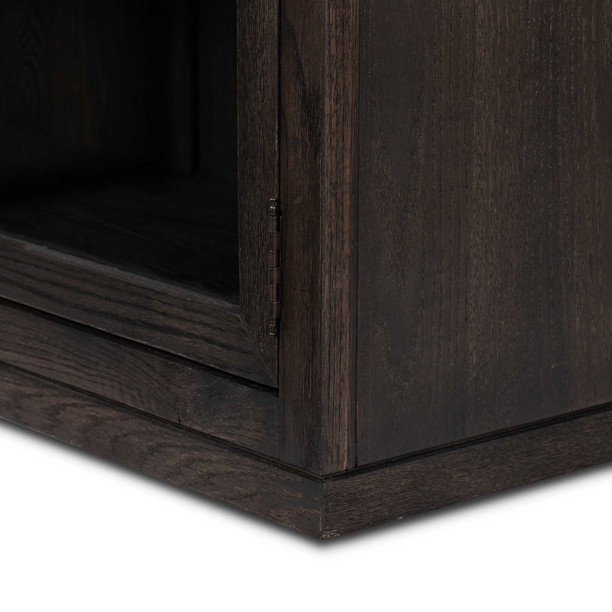 Henna Wide Cabinet