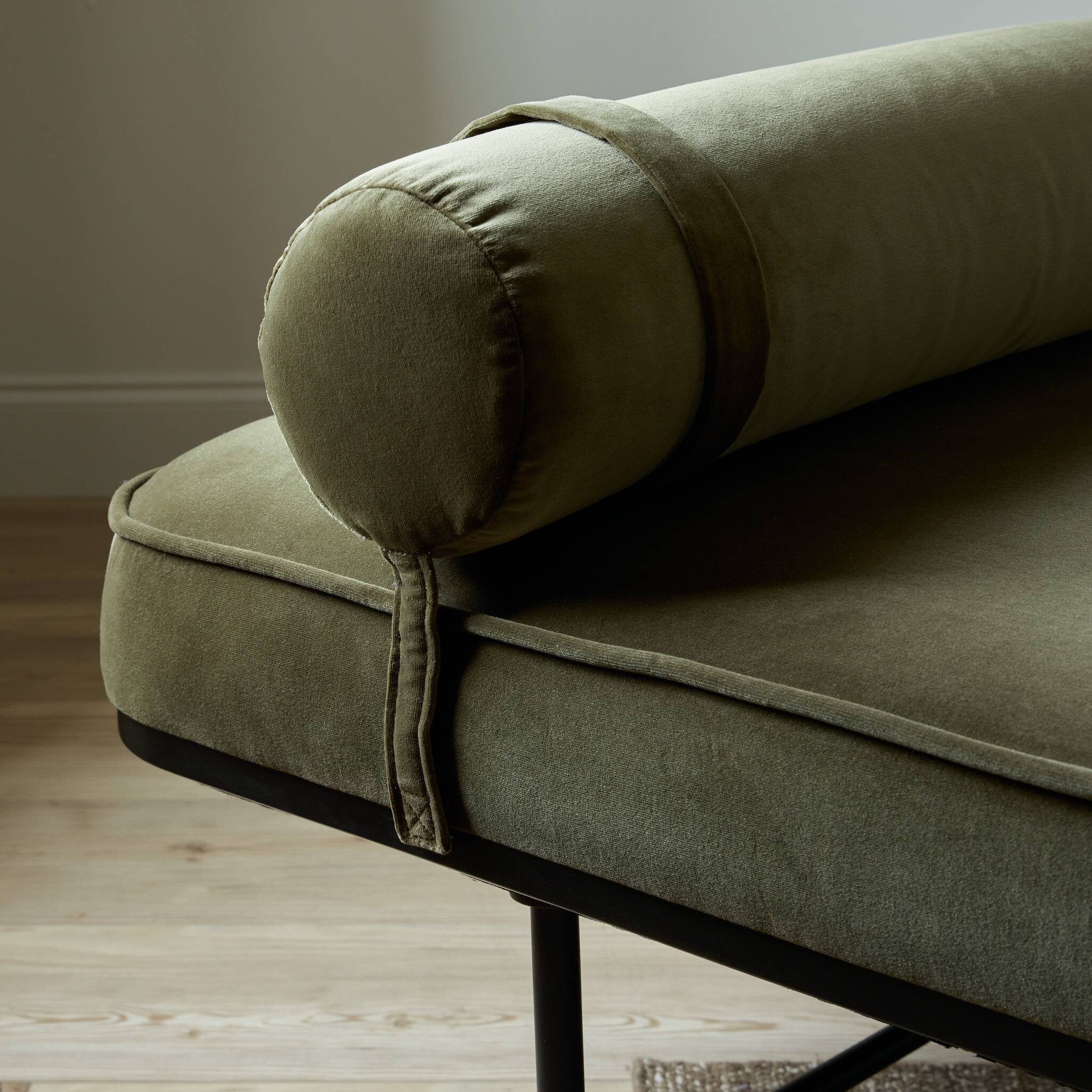 Raymond Chaise-StyleMeGHD