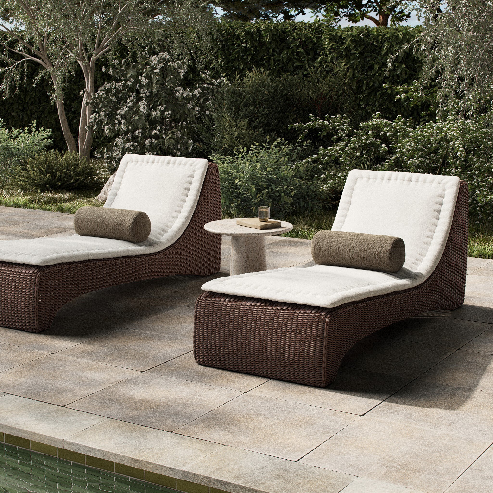 Mara Outdoor Chaise