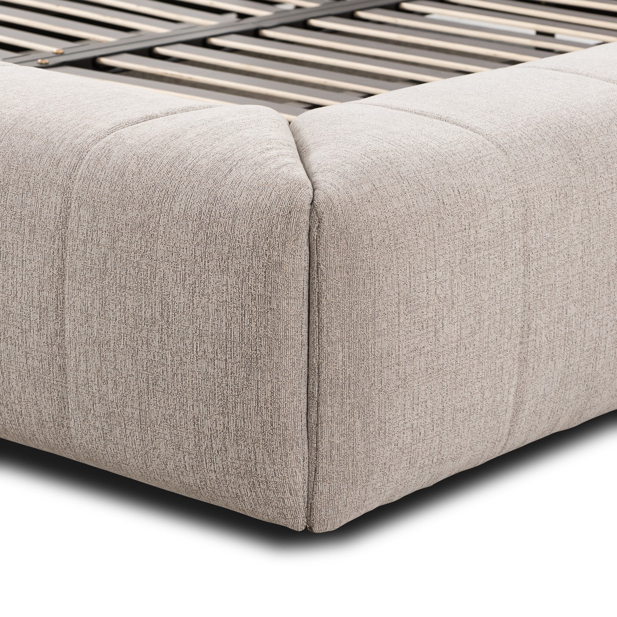 Kiara Bed