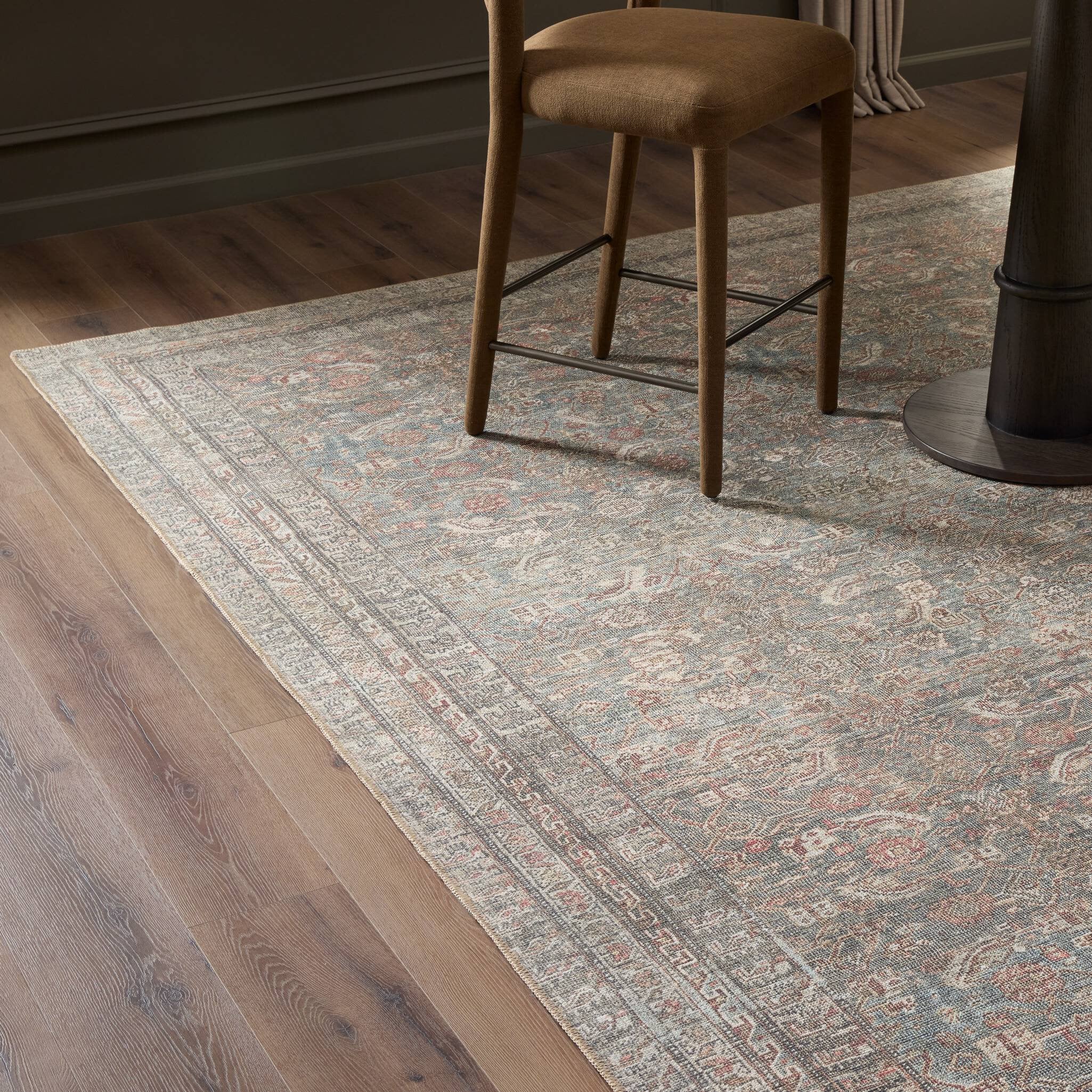 Almira Rug