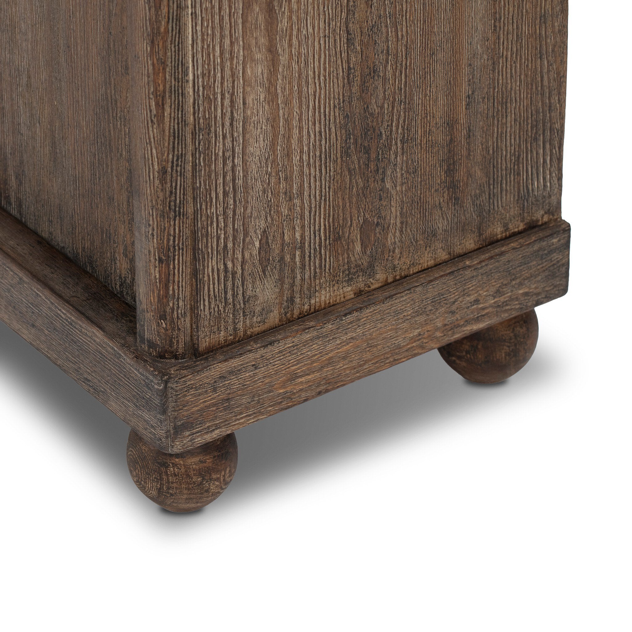 Karmen Cabinet