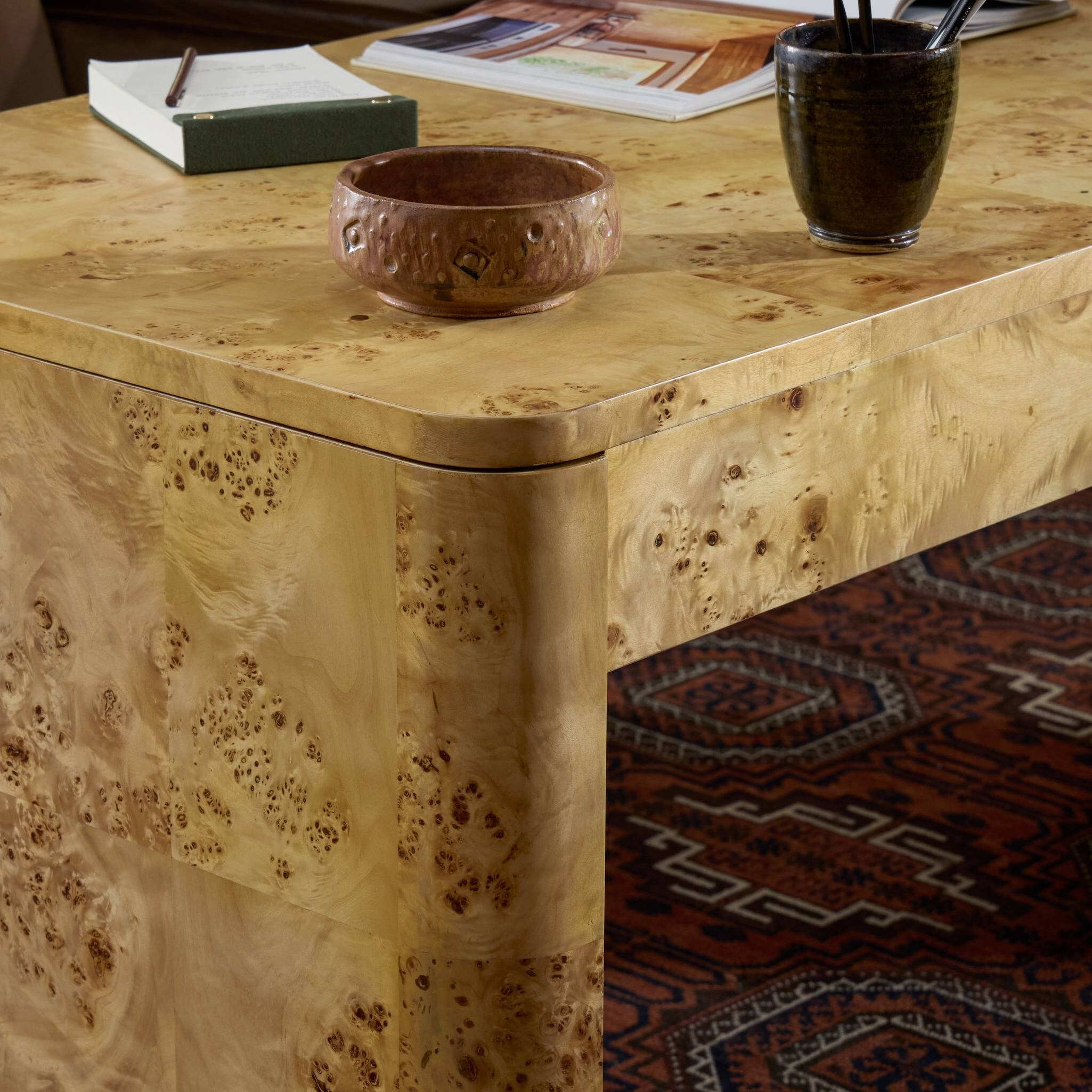 Moreen Desk