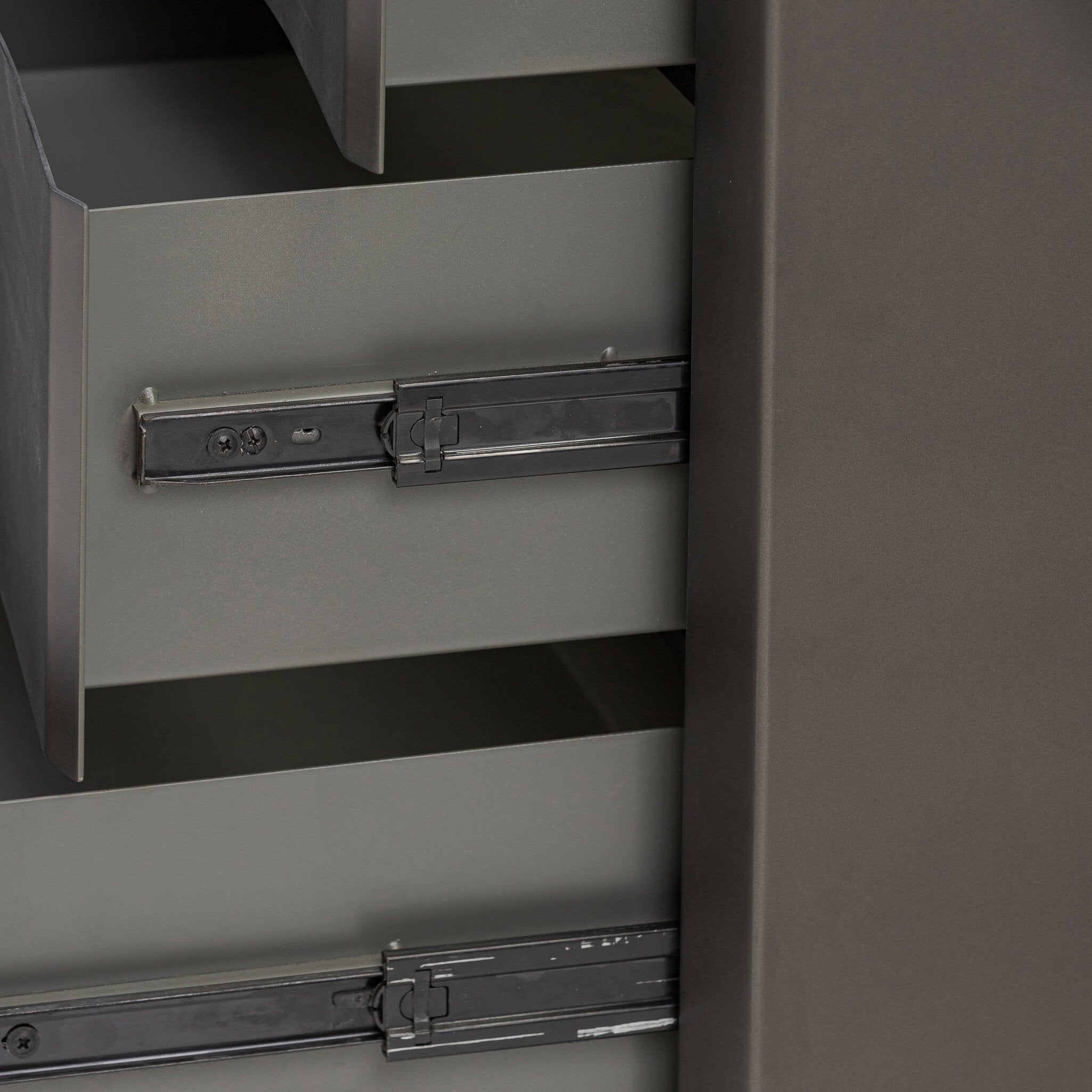 Kurven Nightstand - StyleMeGHD - Nightstands