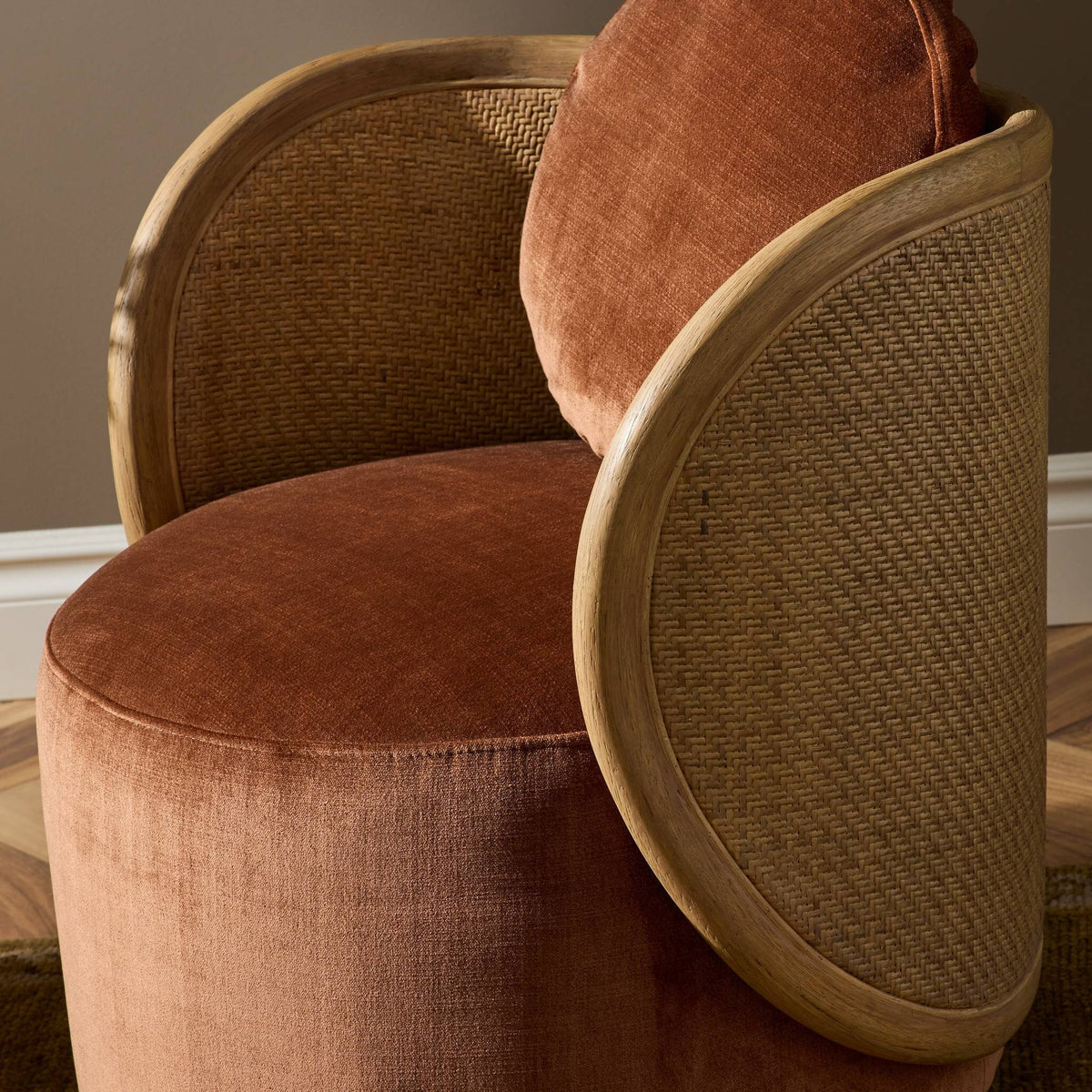 Lucia Swivel Chair - StyleMeGHD - Chairs