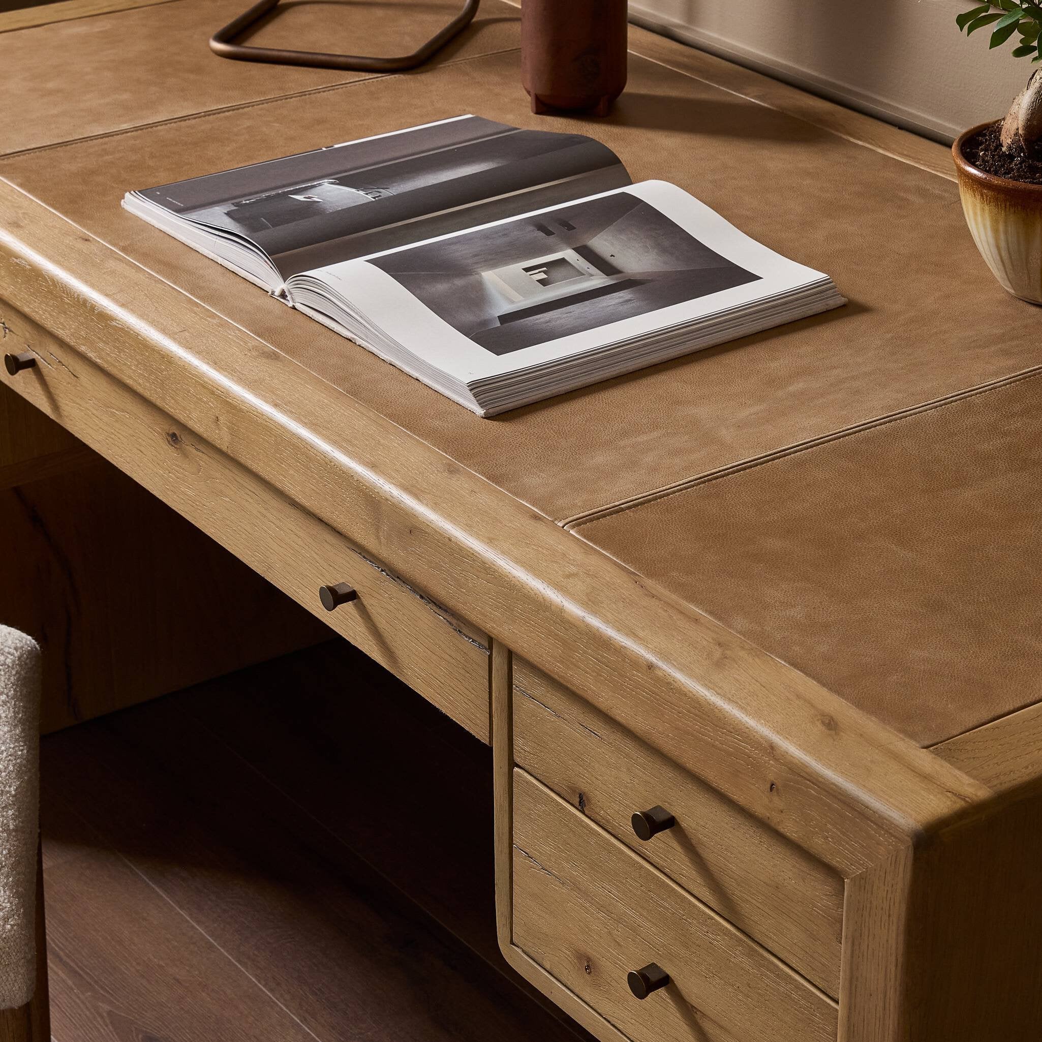 Nikka Desk - StyleMeGHD - Desks