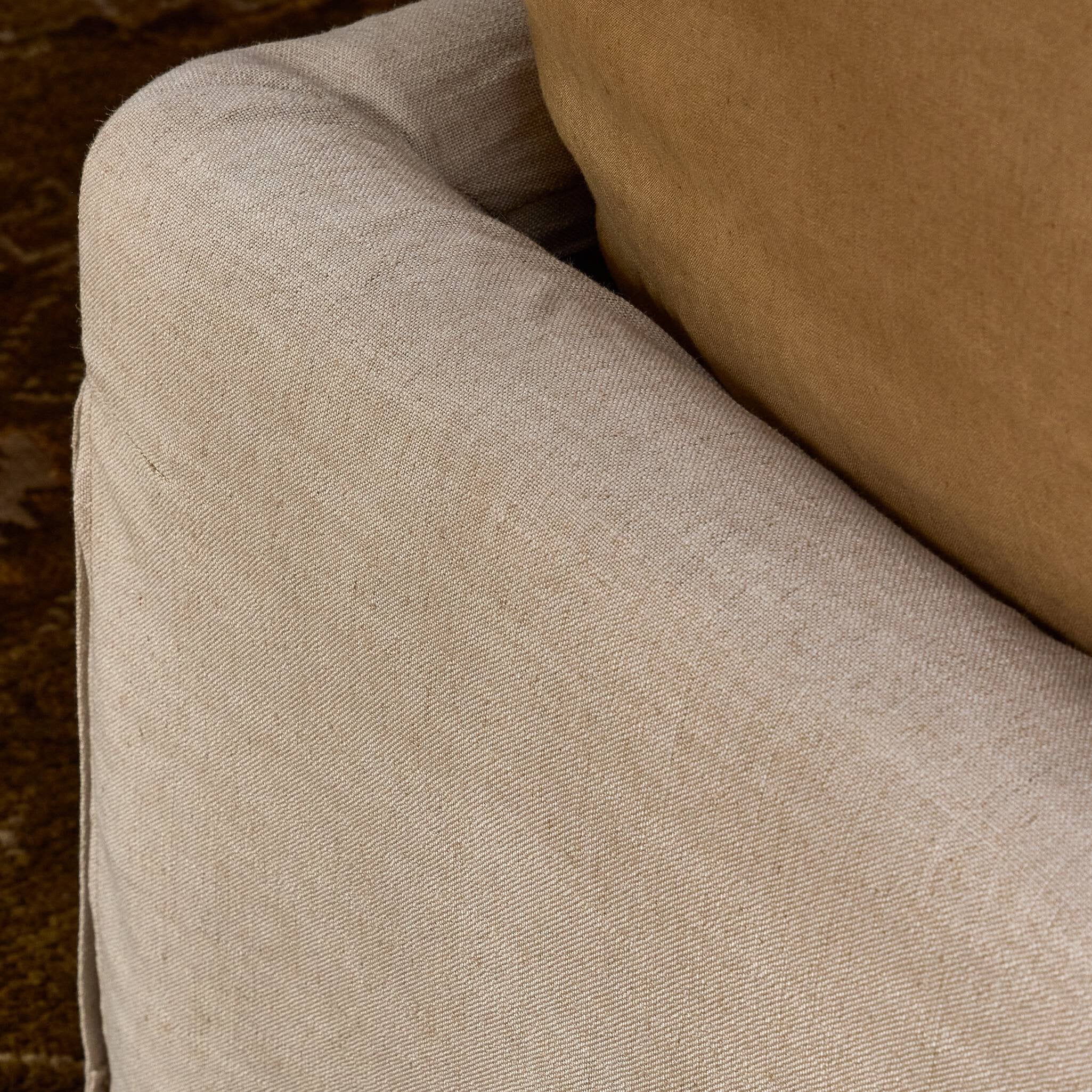 Oasden Slipcover Bed