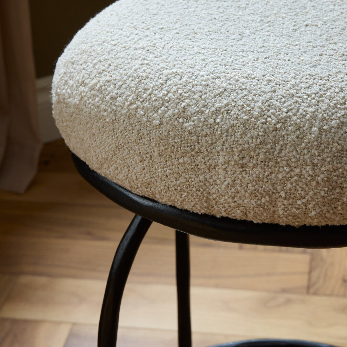 Lise Swivel Chair - StyleMeGHD - Chairs