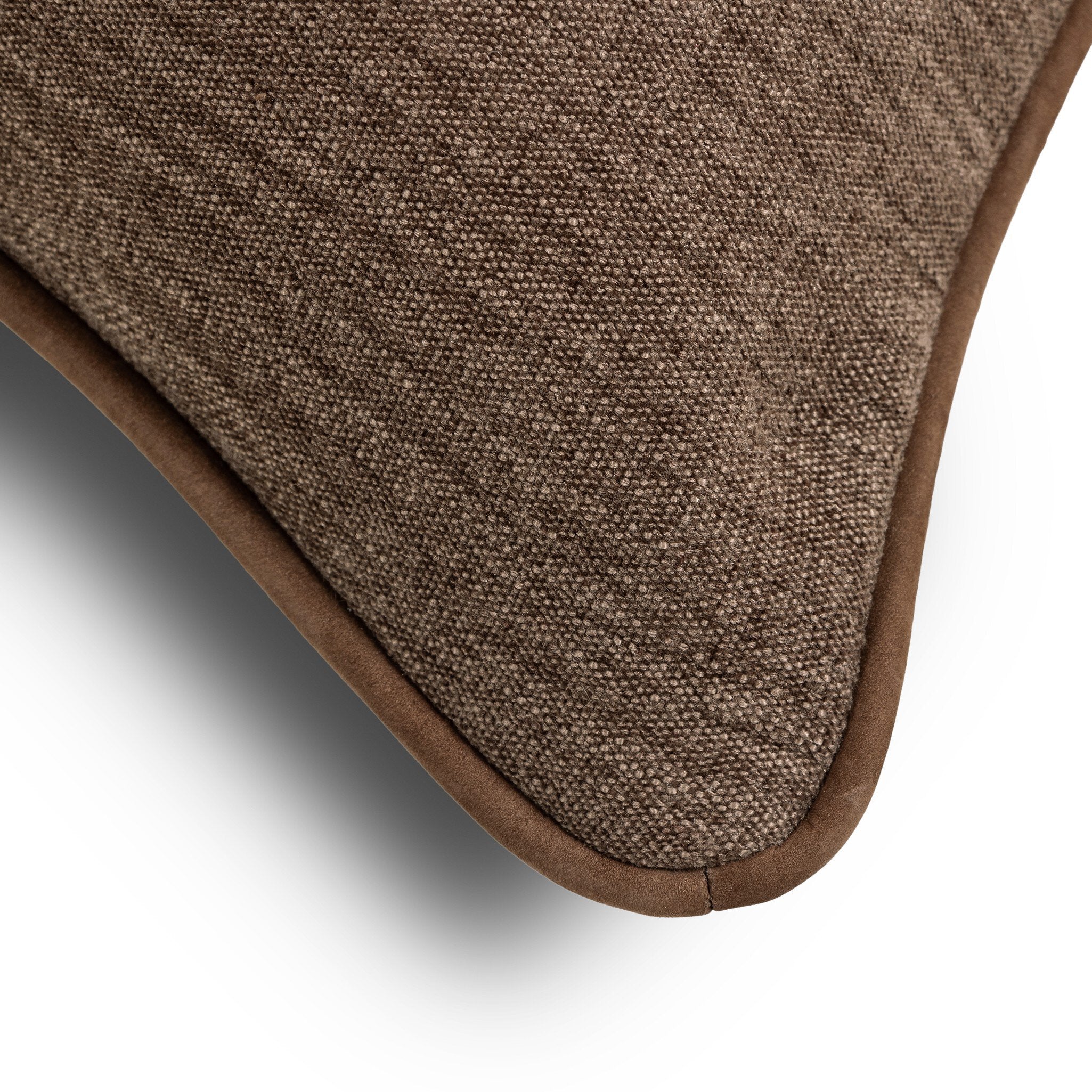 Vanna Pillow