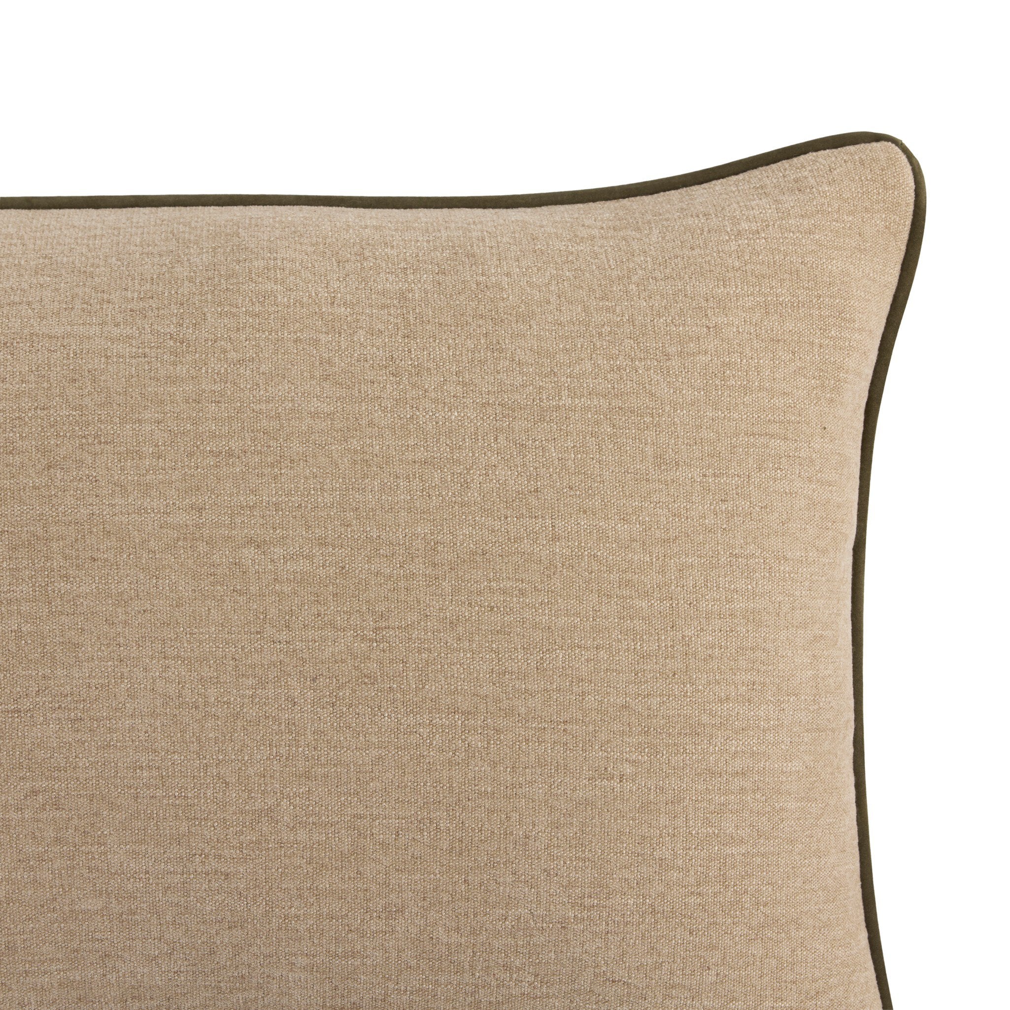 Vanna Pillow