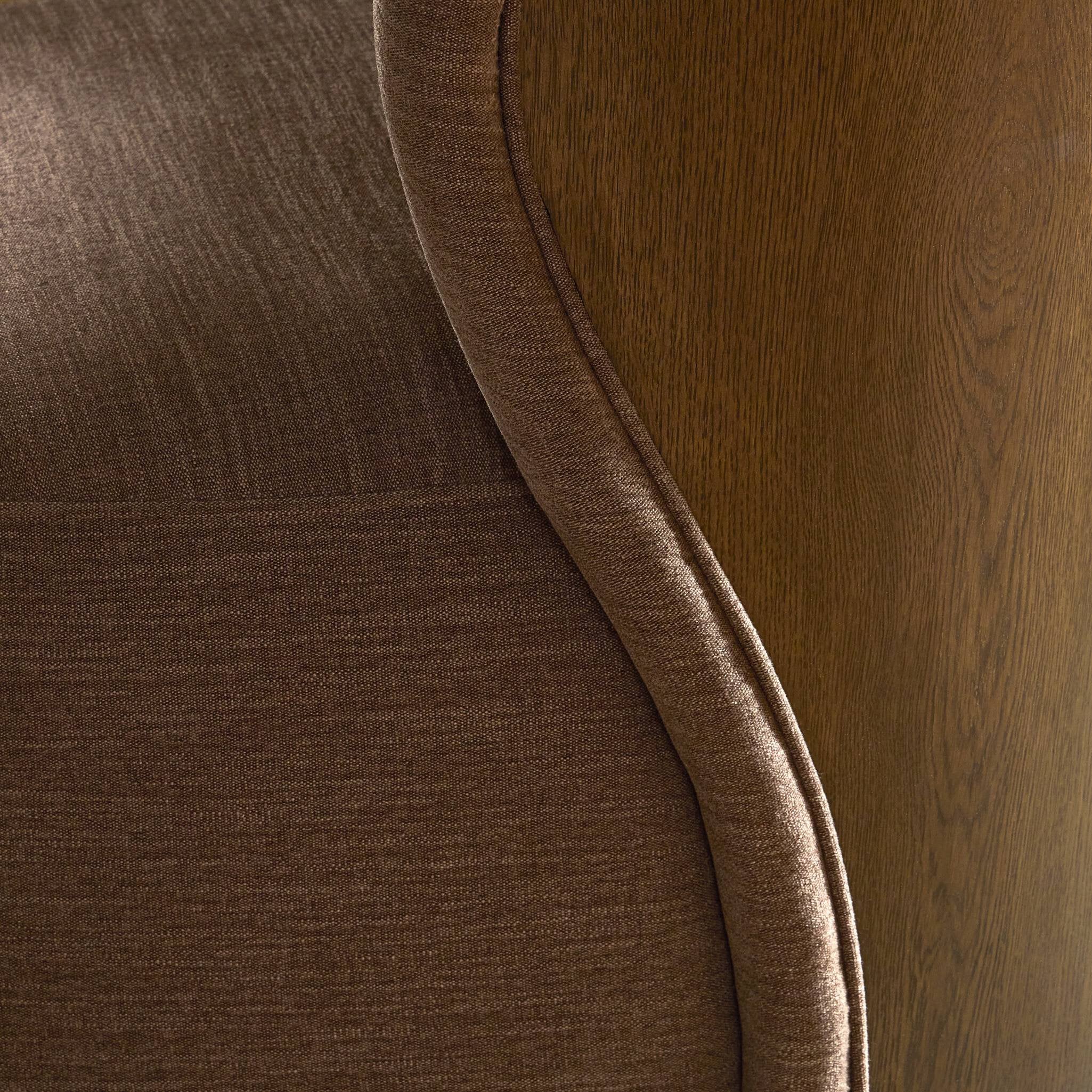 Trista Swivel Chair