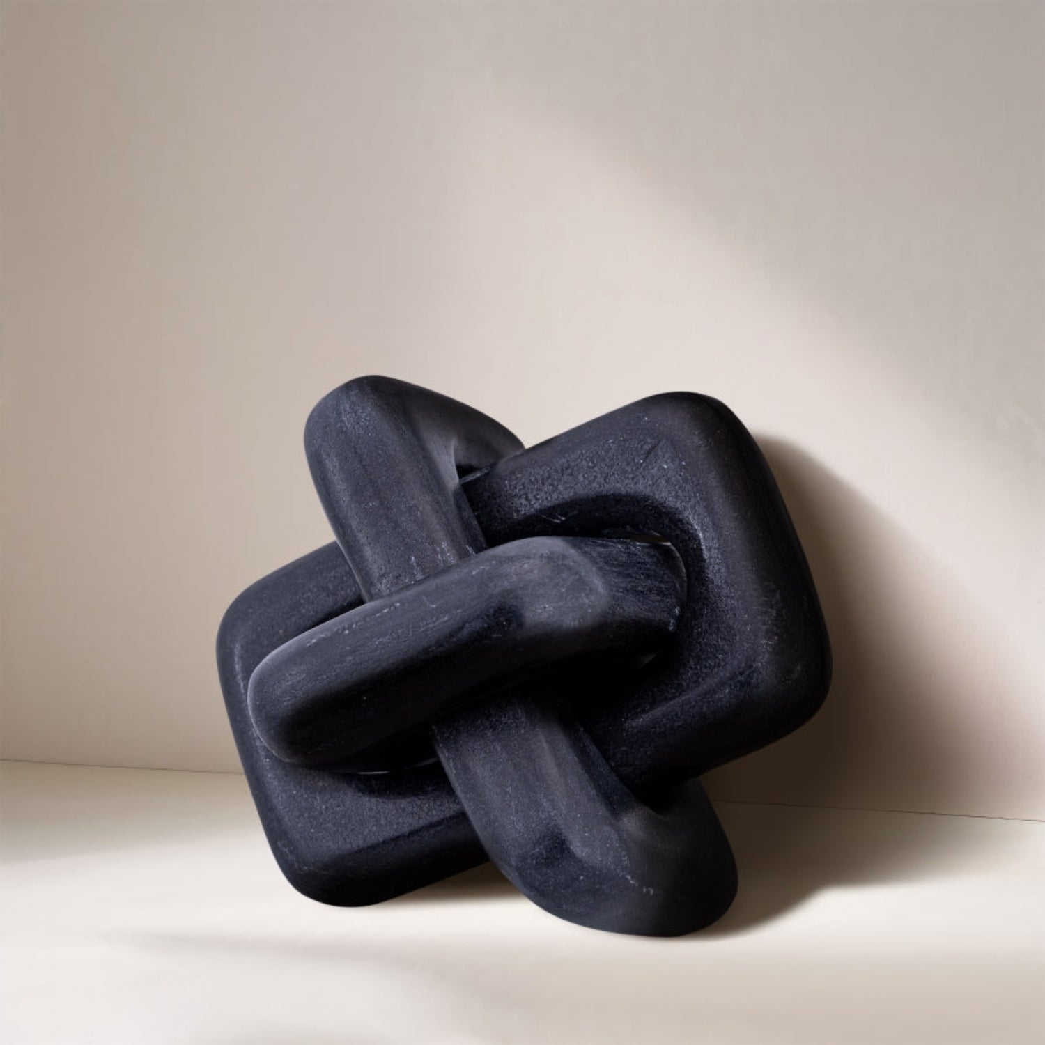 Kael Marble Knot